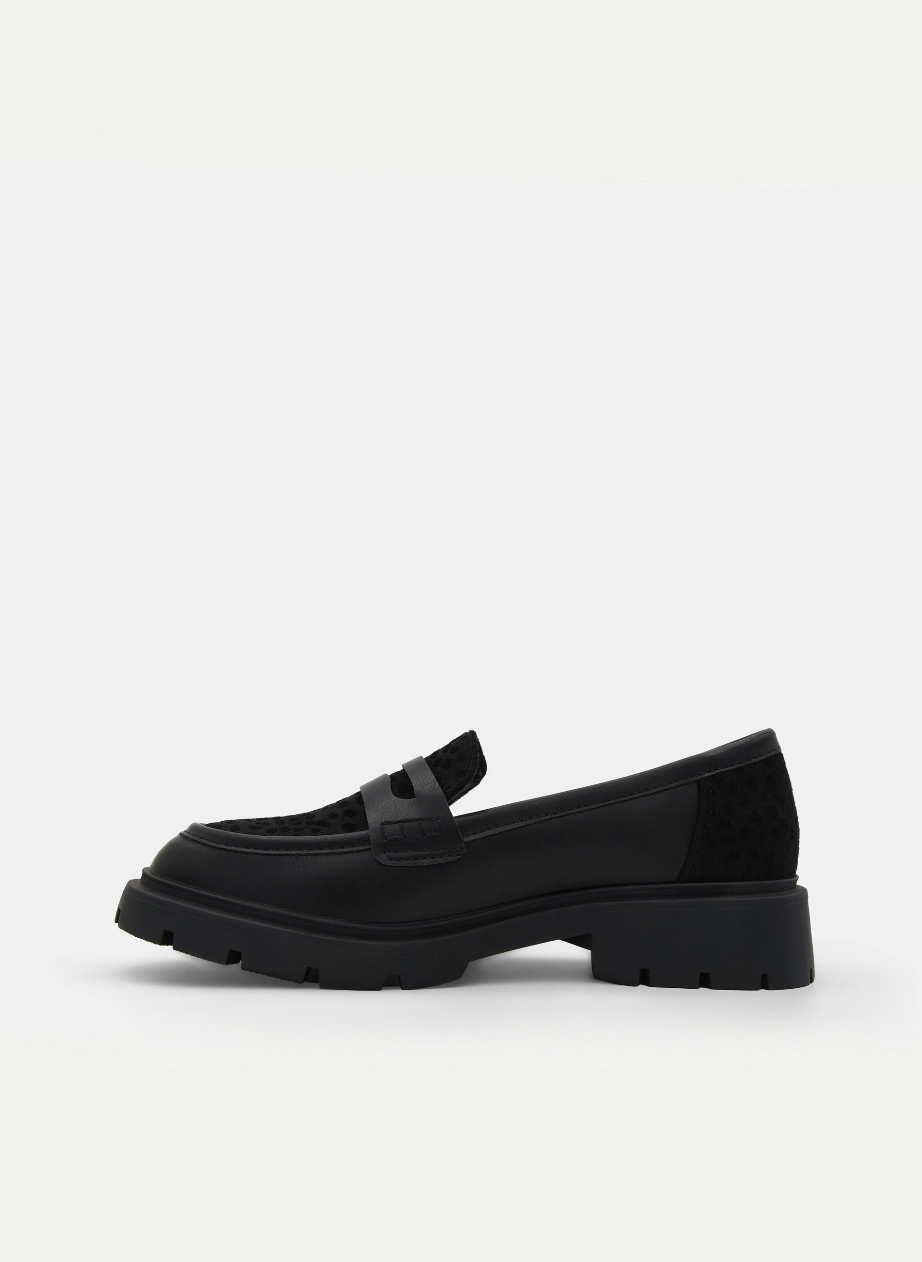 BLACK LOAFER WITH CHEETAH DETAIL