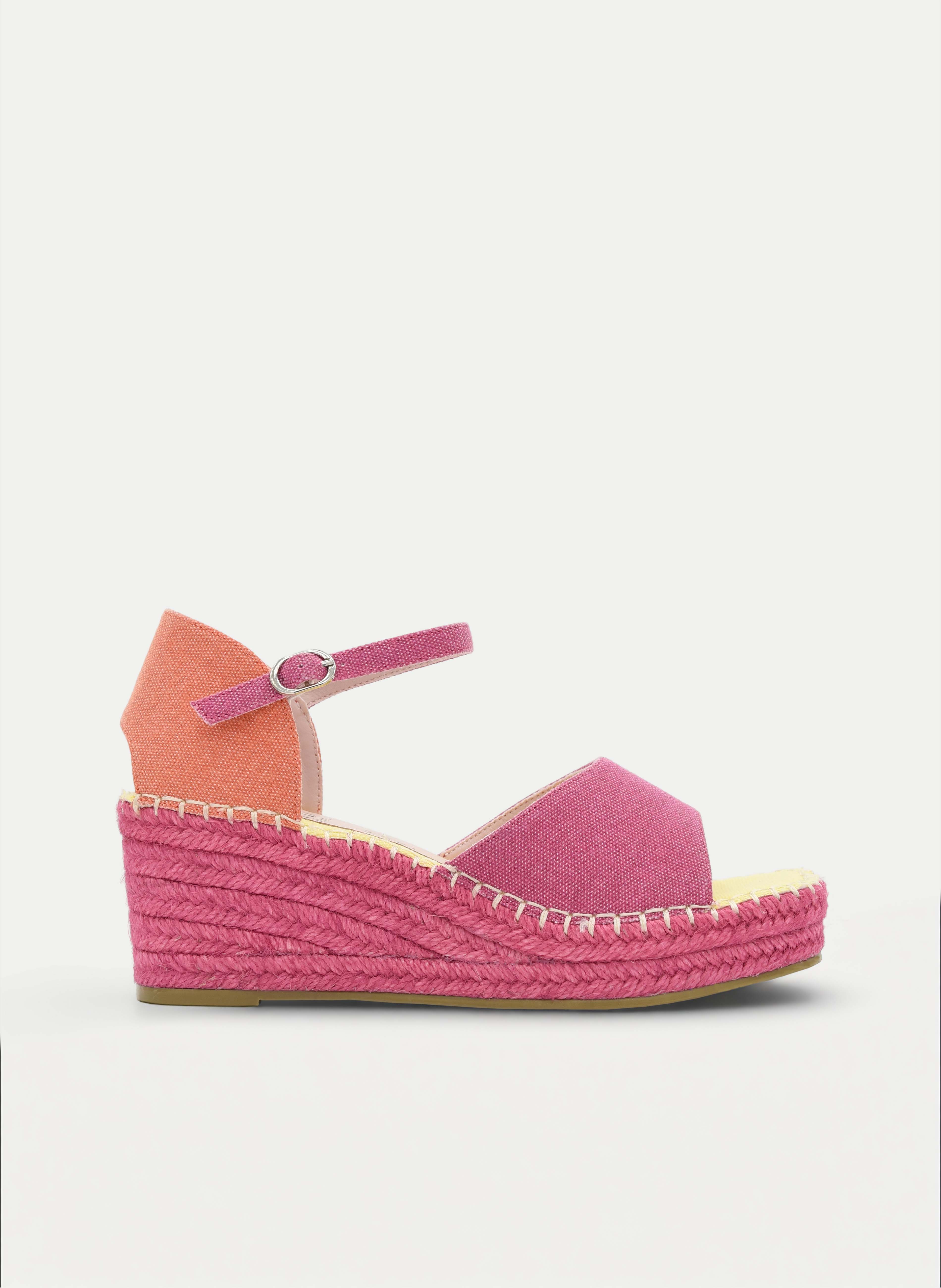 ALPARGATAS DE CUÑA FUCSIA Y CORAL CON HEBILLA