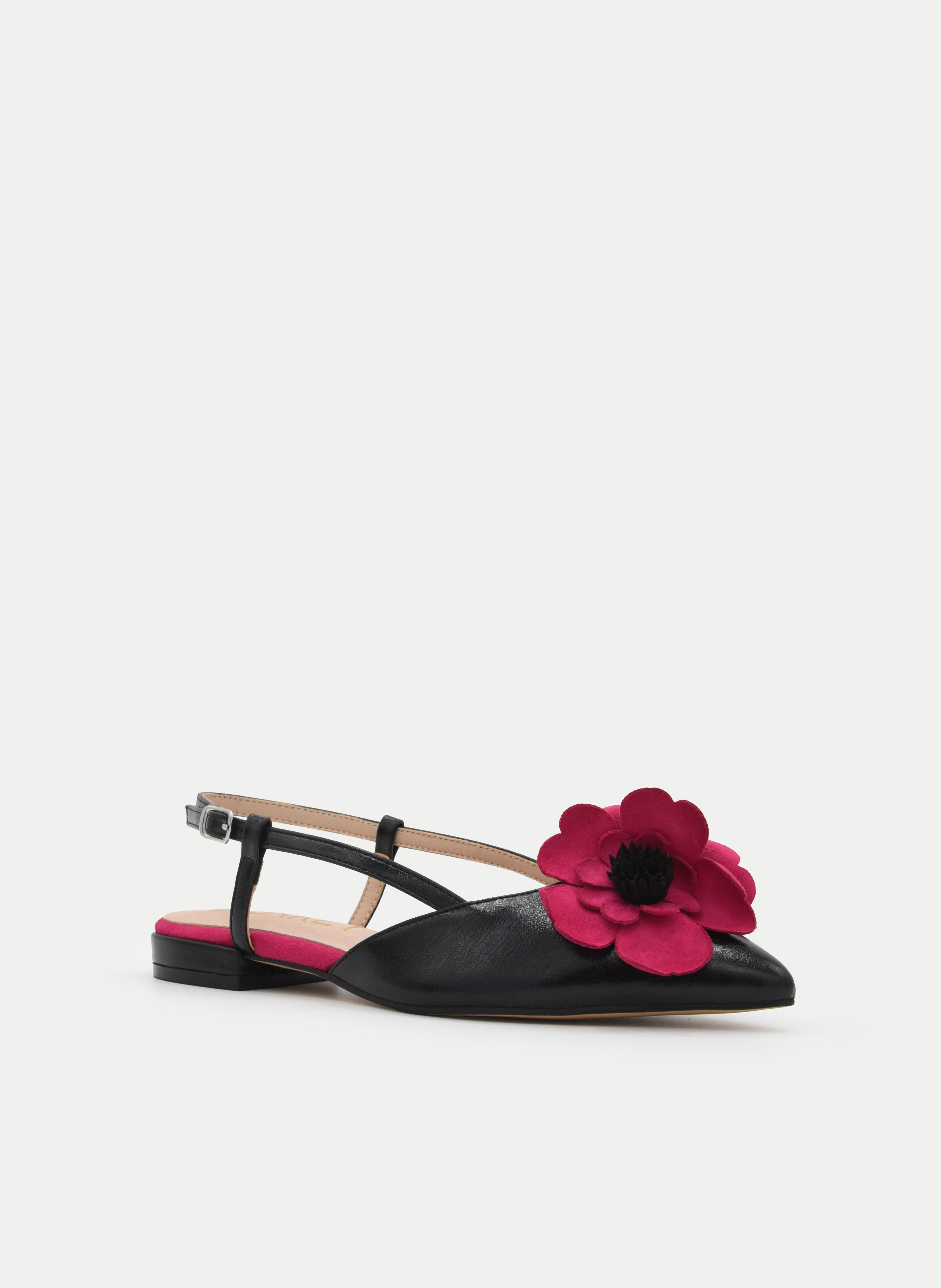 BAILARINA DESTALONADA NEGRA CON FLOR FUCSIA