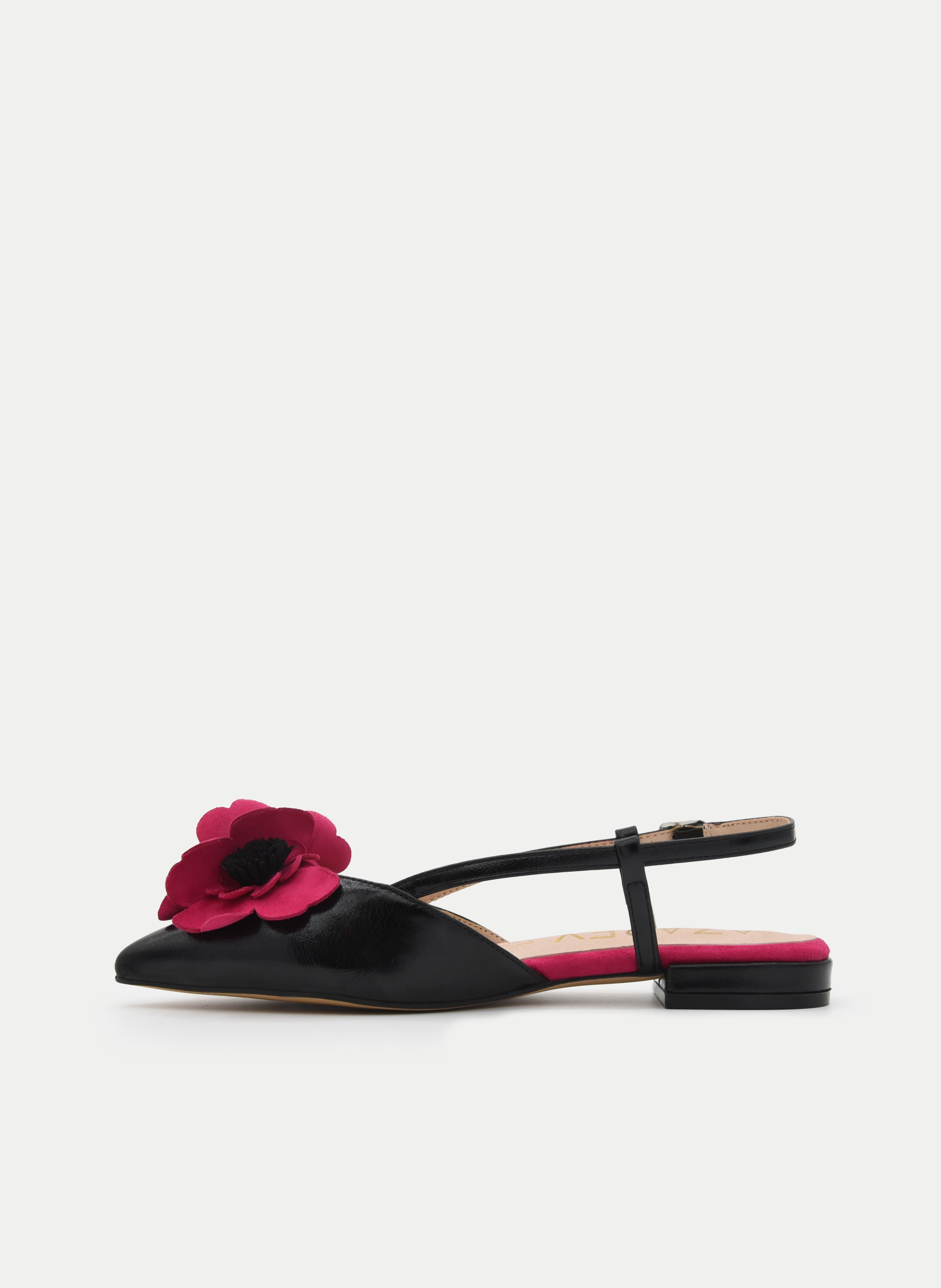 BAILARINA DESTALONADA NEGRA CON FLOR FUCSIA