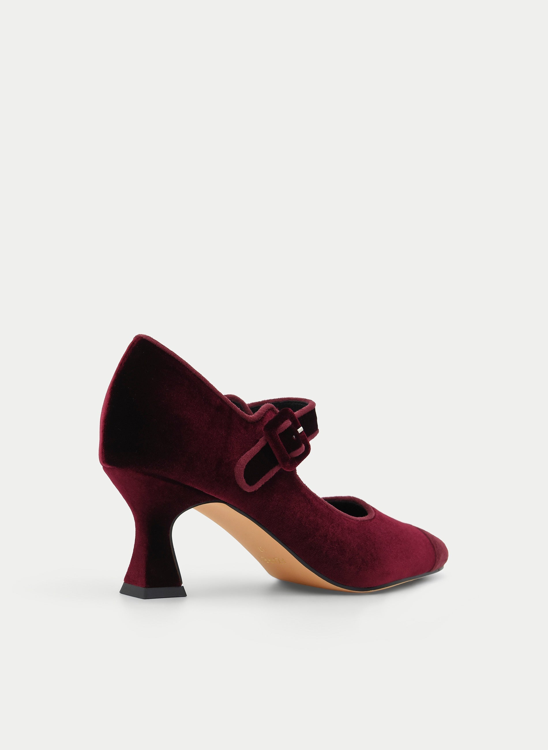 ZAPATO BURDEOS DE TERCIOPELO CON HEBILLA