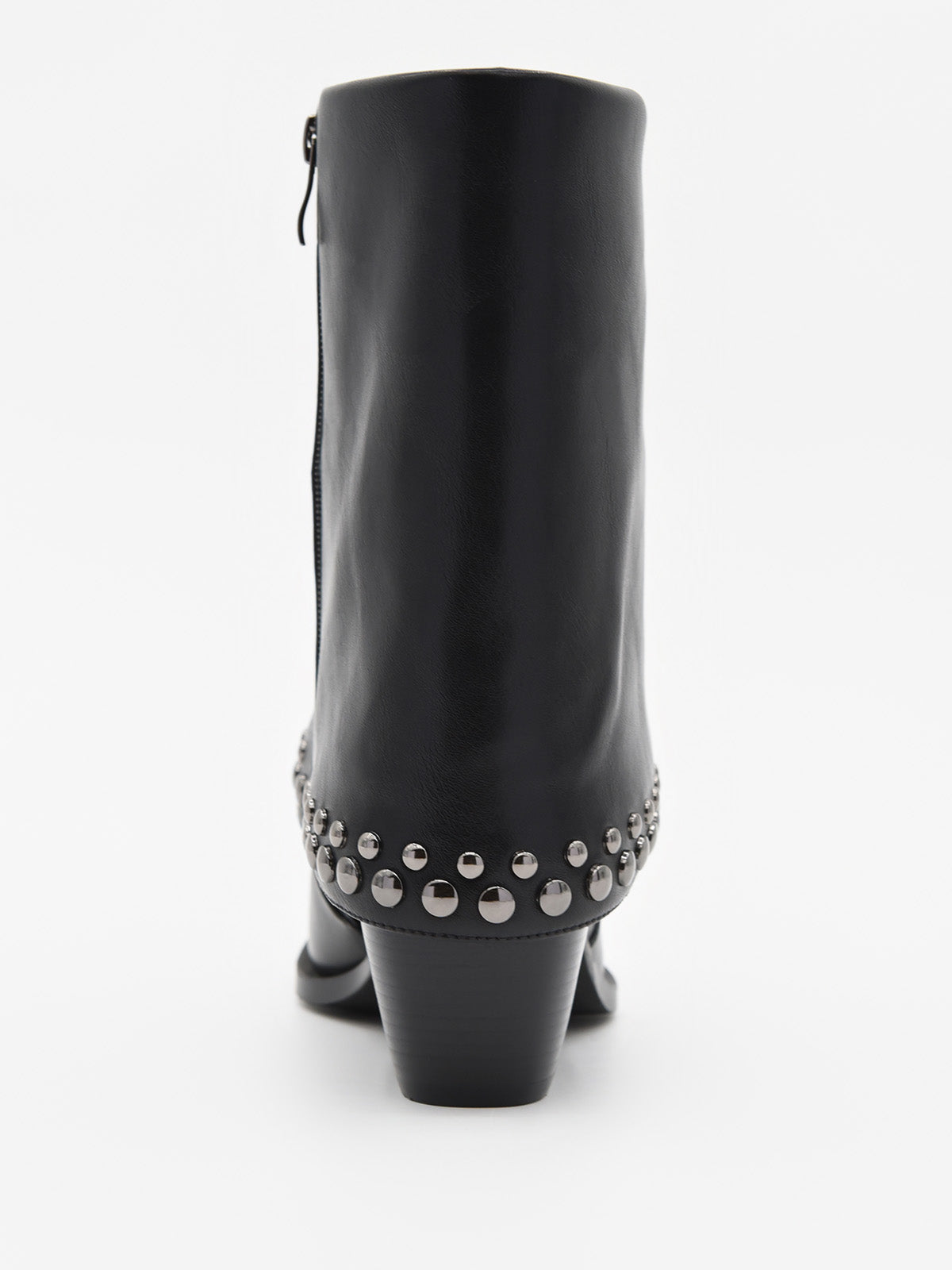 BOTÍN NEGRO CON POLAINA Y TACHAS