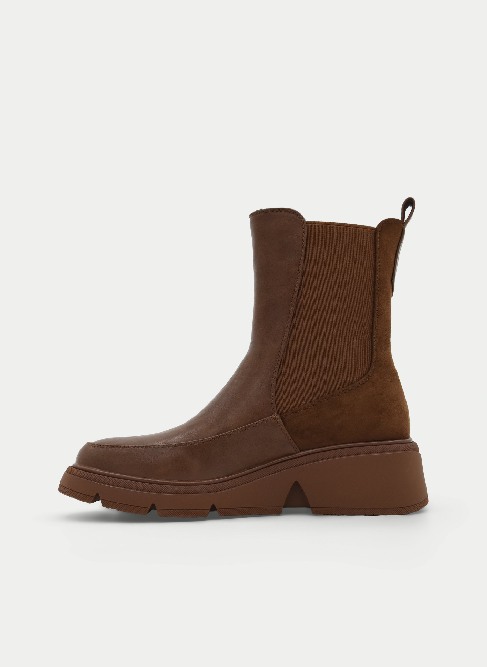 LEATHER ANKLE BOOTS WITH ELASTIC SIDE PANELS