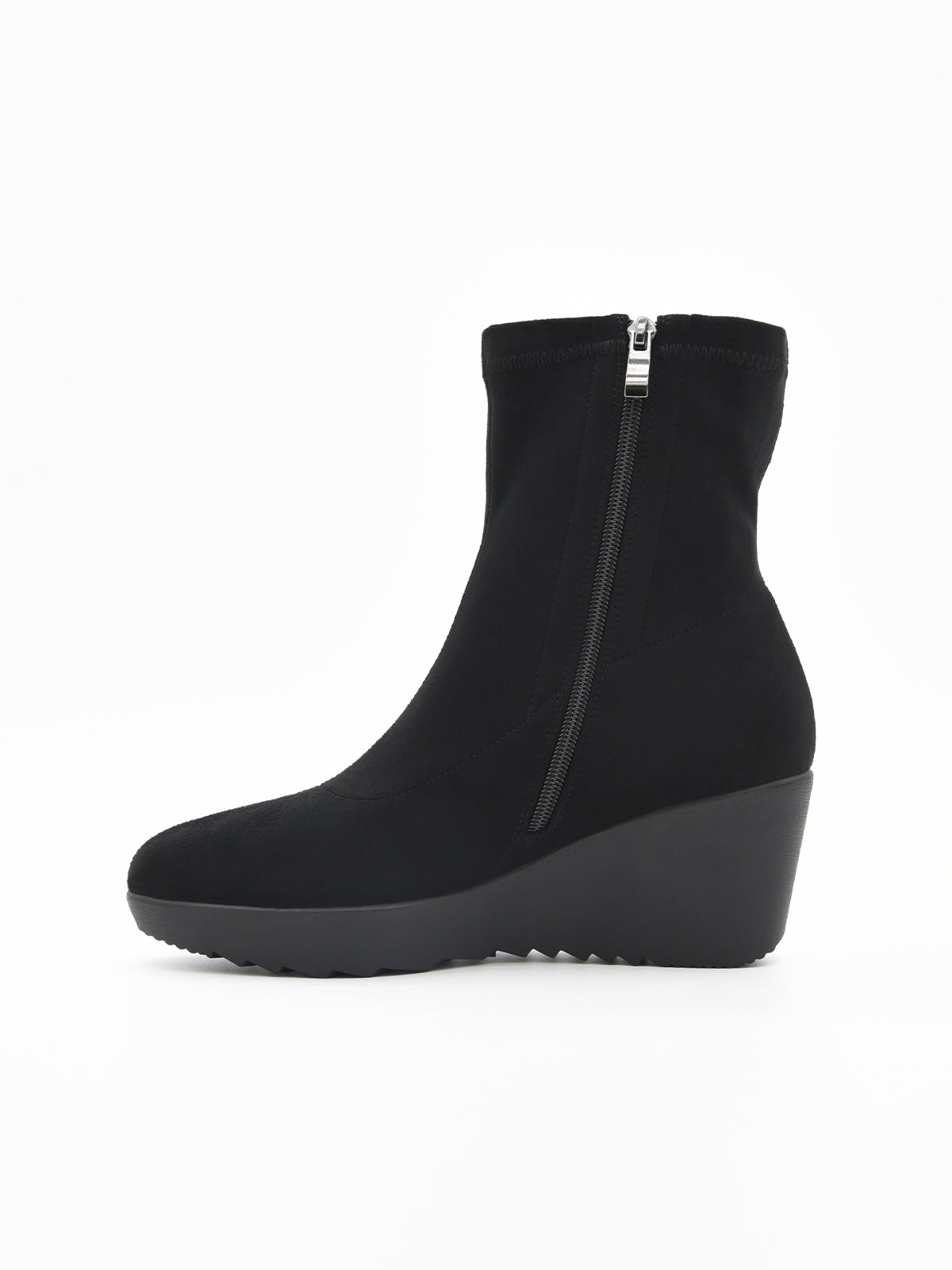 BLACK WEDGE BOOT BY ROSA AMADA