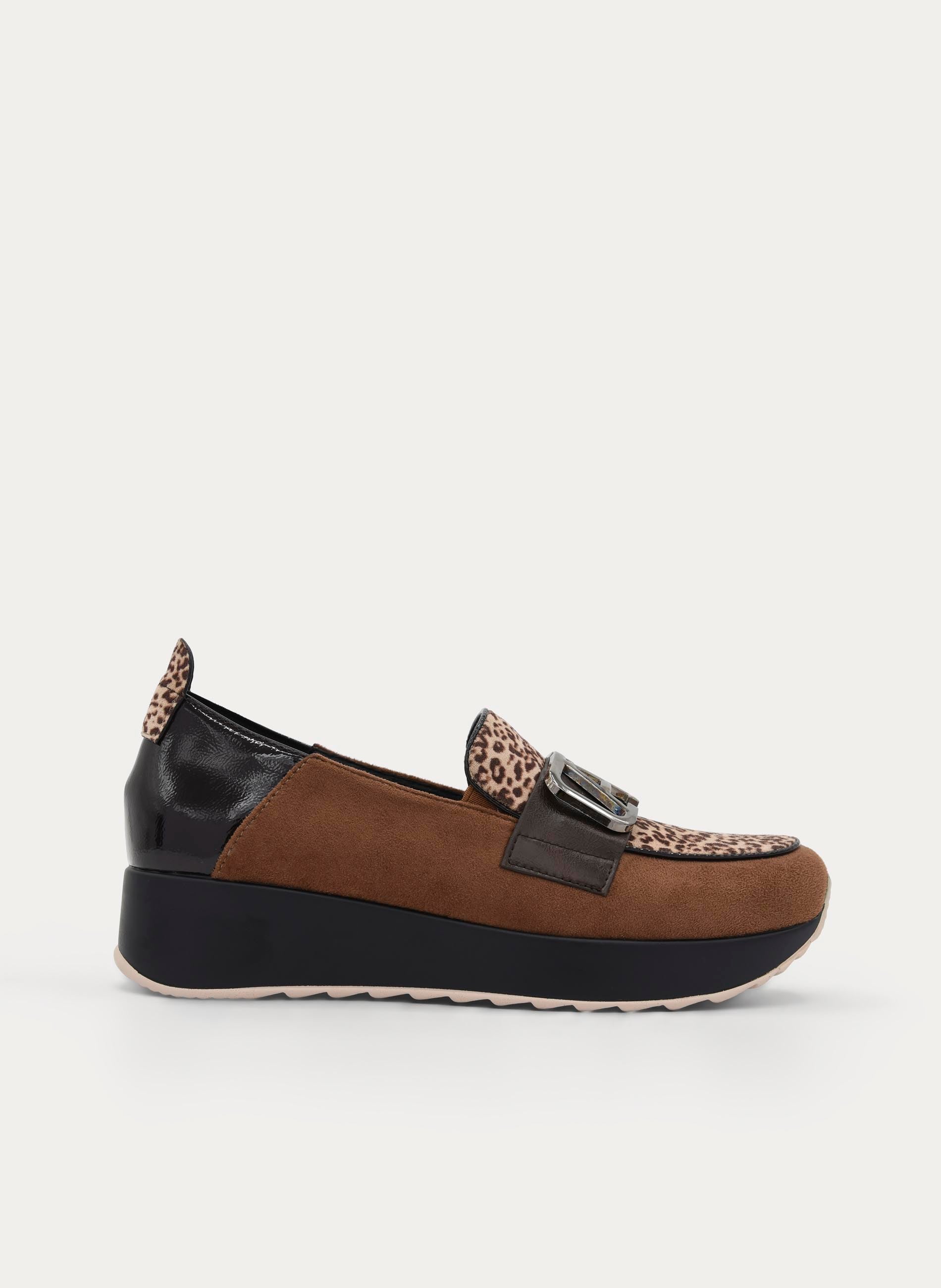 BROWN LEOPARD WEDGE LOAFER WITH METALLIC ORNAMENT