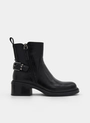 BLACK ANKLE BOOT WITH MEDIUM HEEL AND SIDE BUCKLE