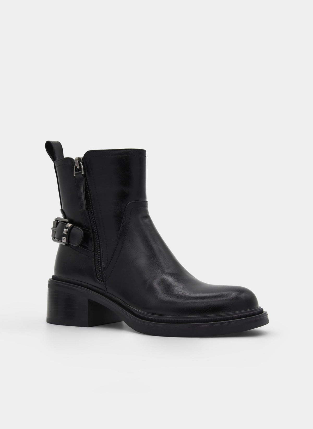 BLACK ANKLE BOOT WITH MEDIUM HEEL AND SIDE BUCKLE