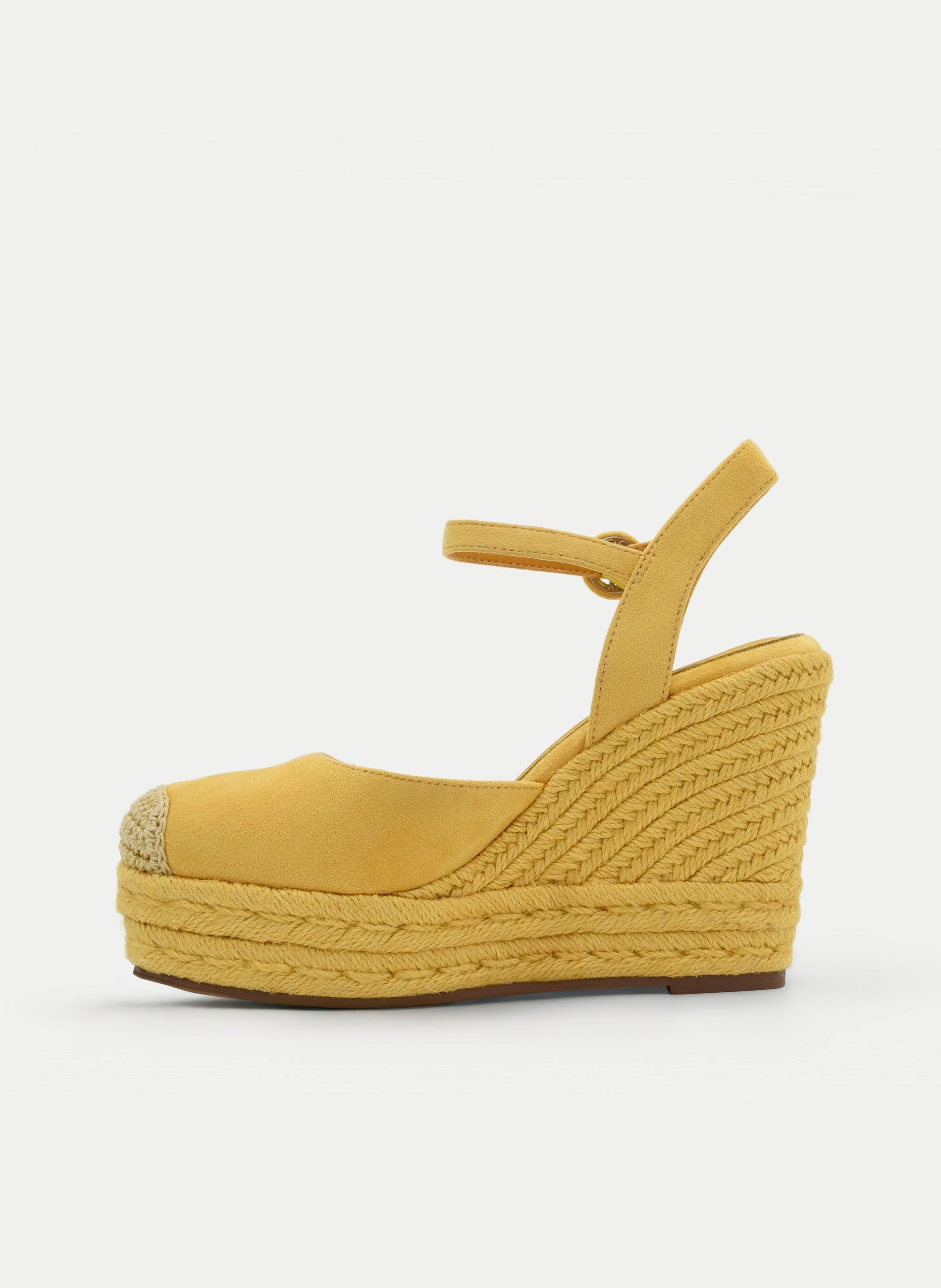 ALPARGATA AMARILLA CON CUÑA Y PULSERA