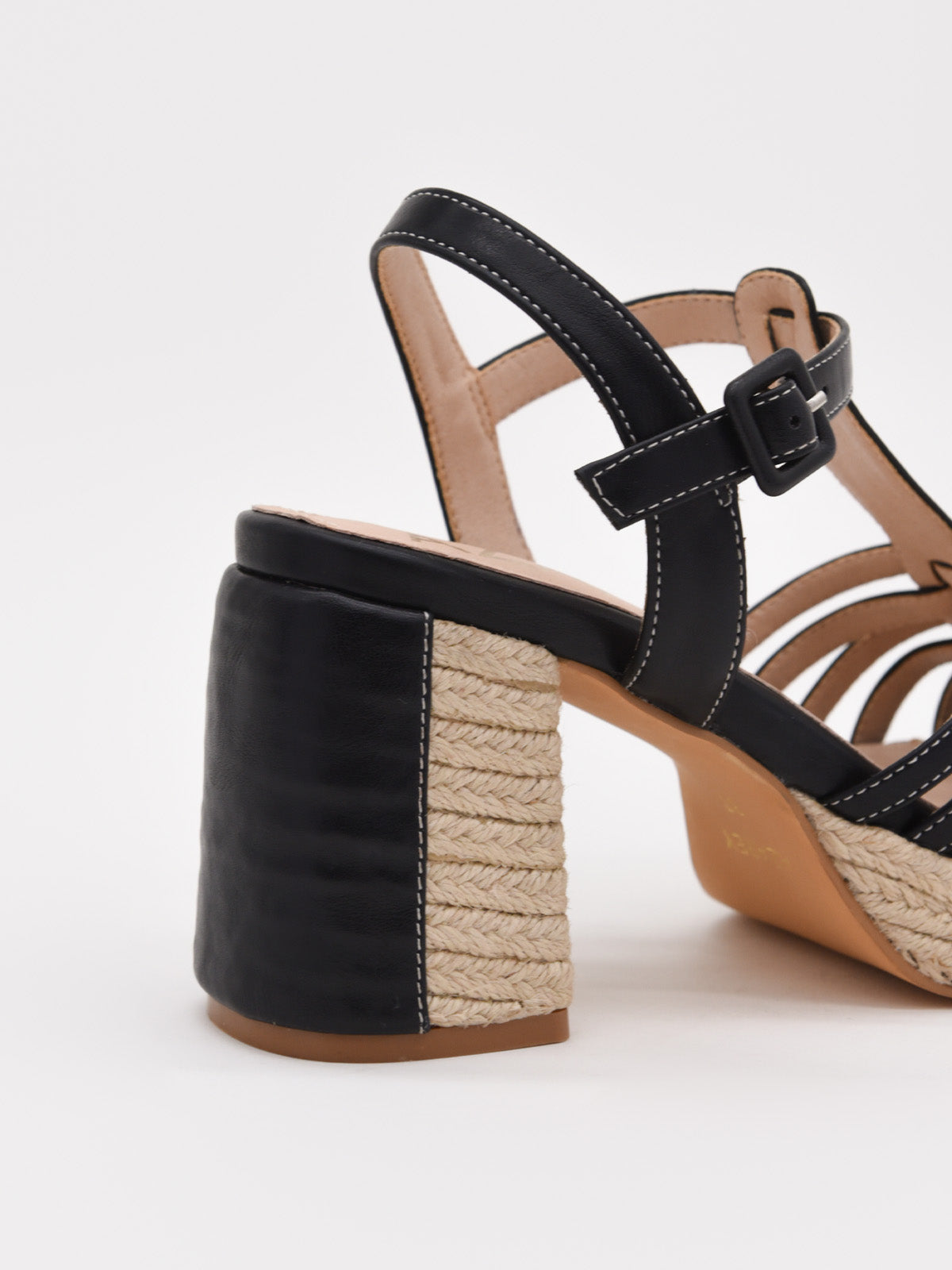 Sandalias de tacón negro con plataforma de yute
