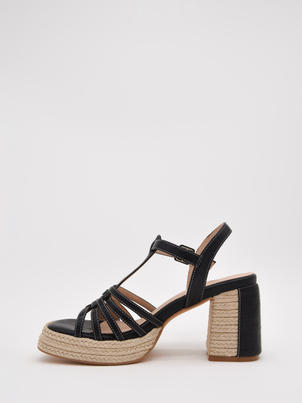 Sandalias de tacón negro con plataforma de yute