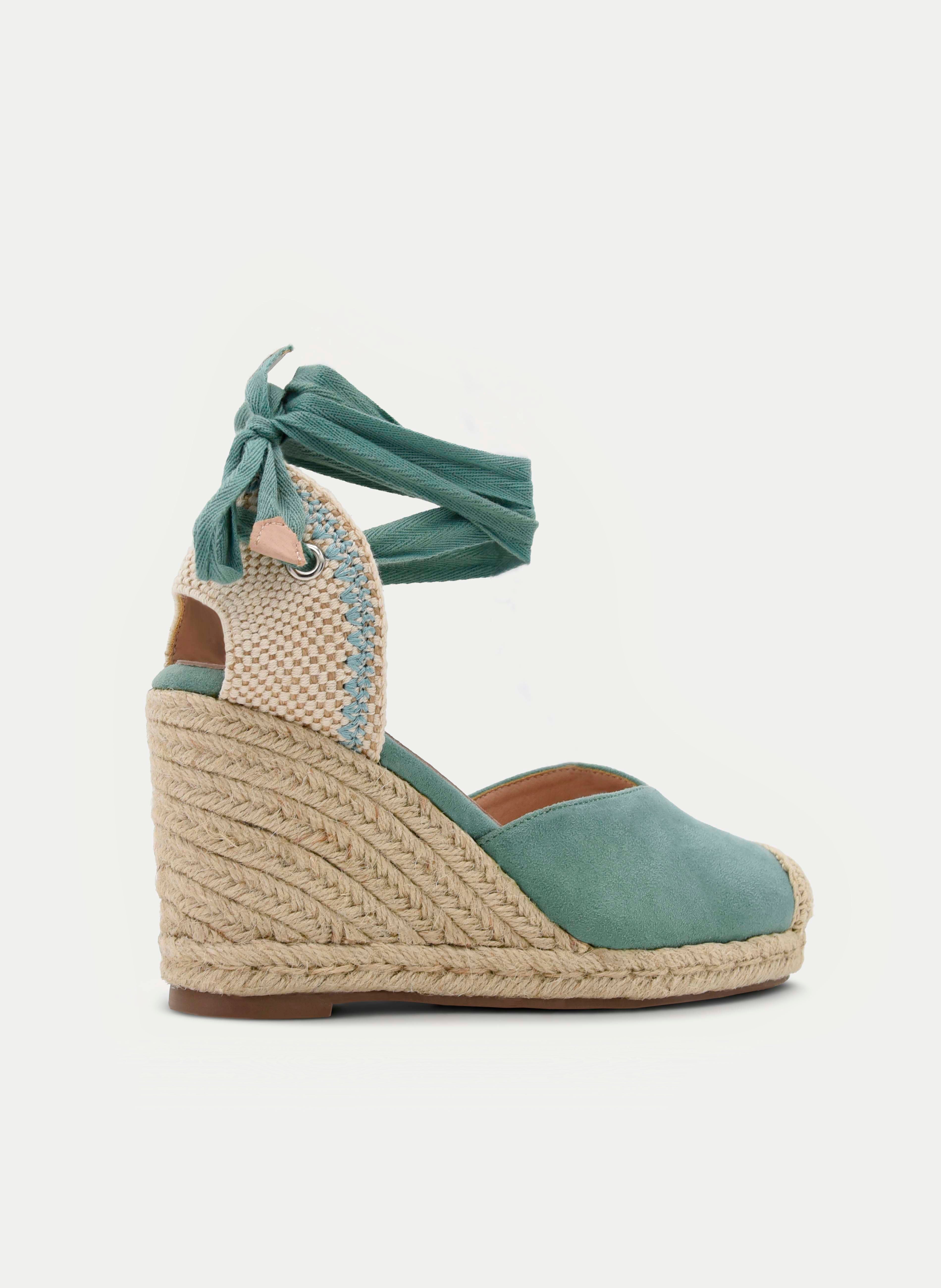 ALPARGATA CUÑA VERDE CON LAZADA
