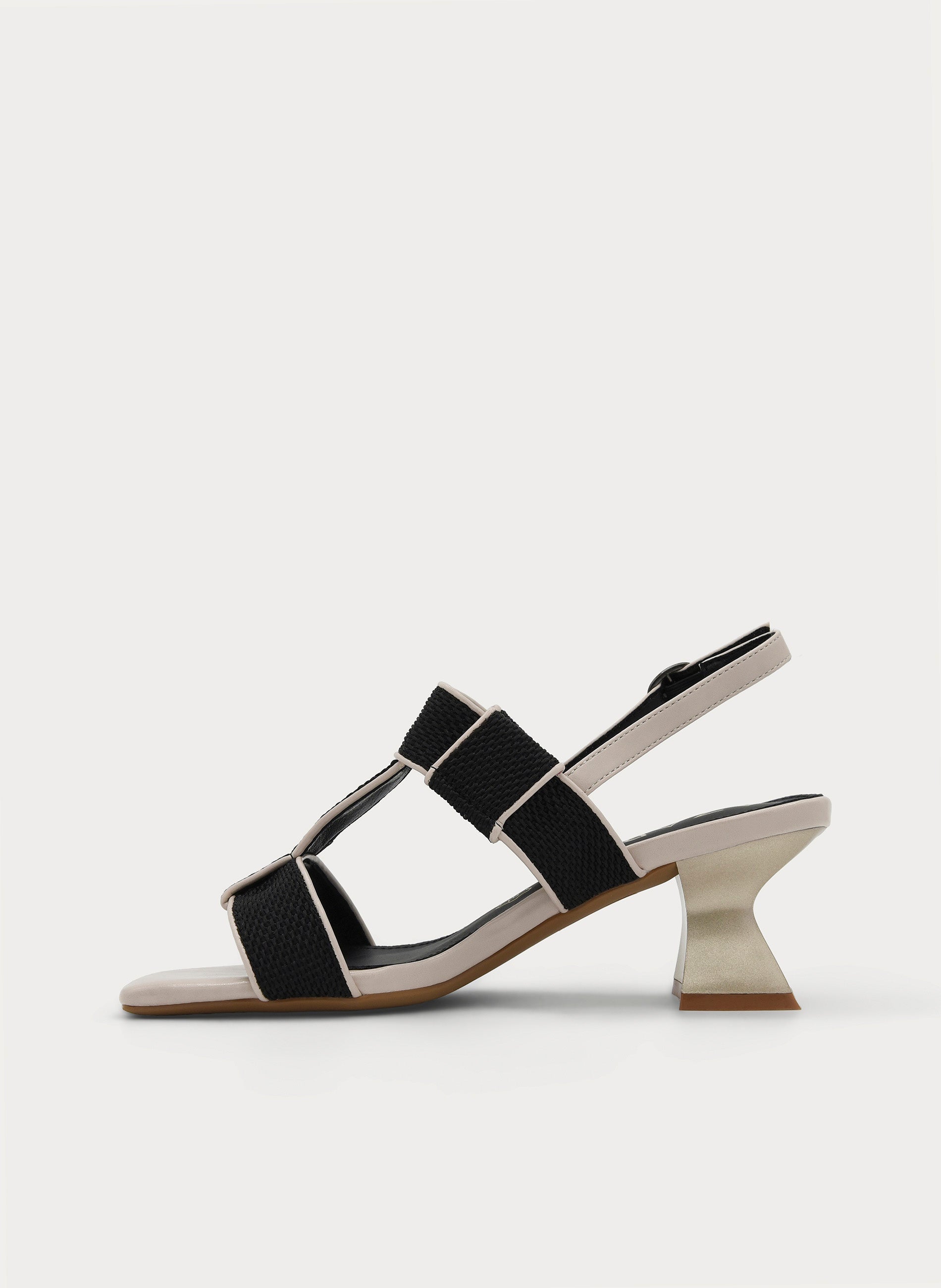 SANDALIA NEGRA Y BEIGE TACÓN ESCULTURA