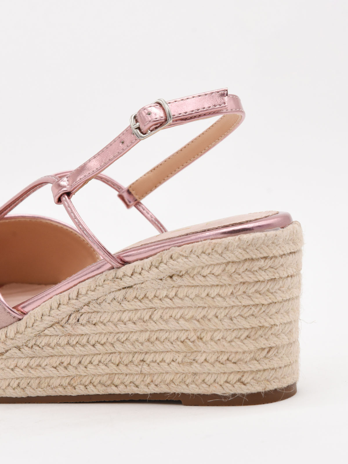 Sandalias de cuña rosa con tiras cruzadas
