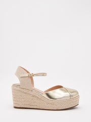Golden wedges with woven platform