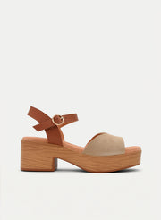 BEIGE LEATHER WIDE HEEL SANDALS