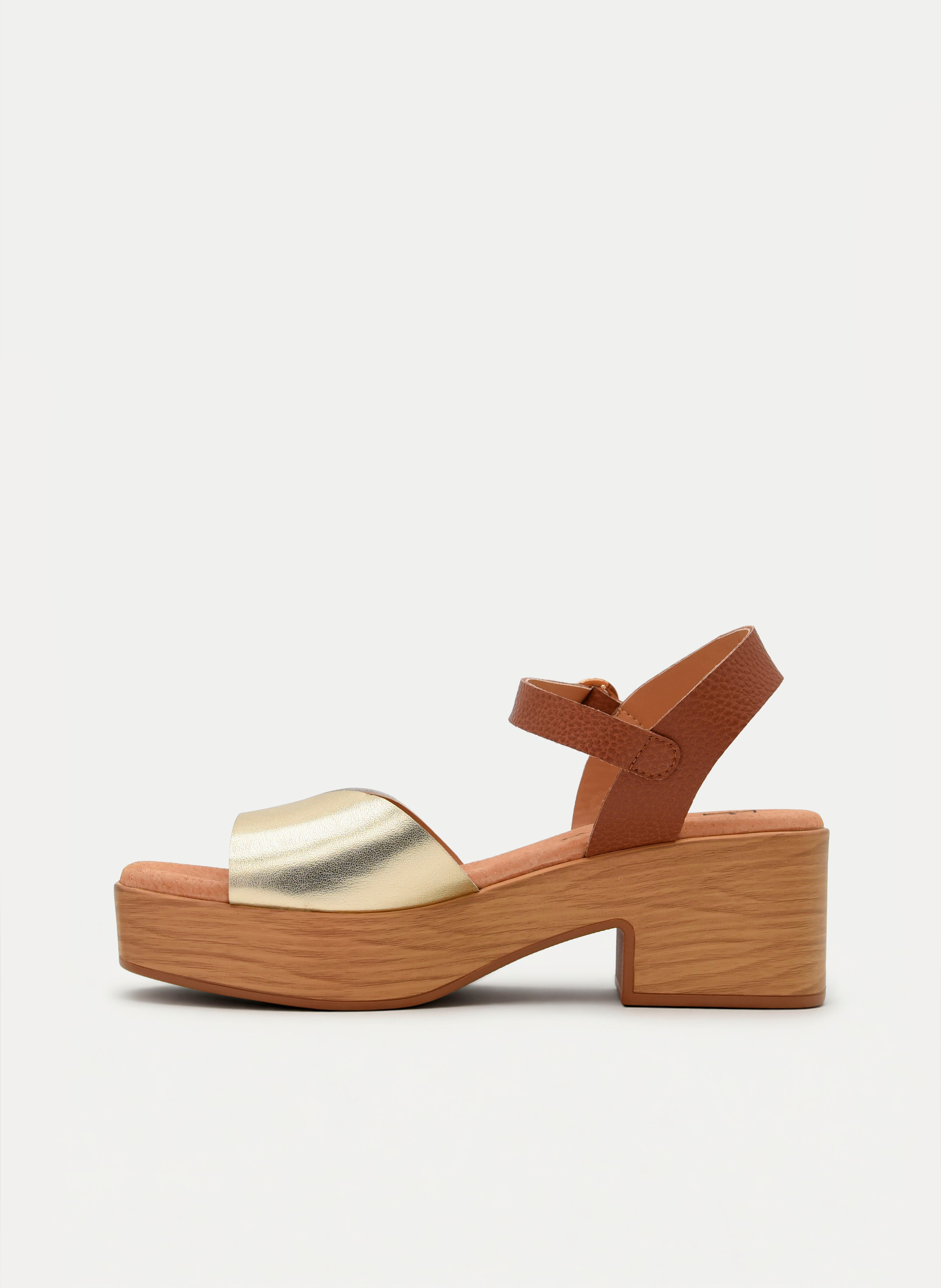 SANDALIAS DE TACÓN ANCHO DORADAS Y CUERO DE PIEL