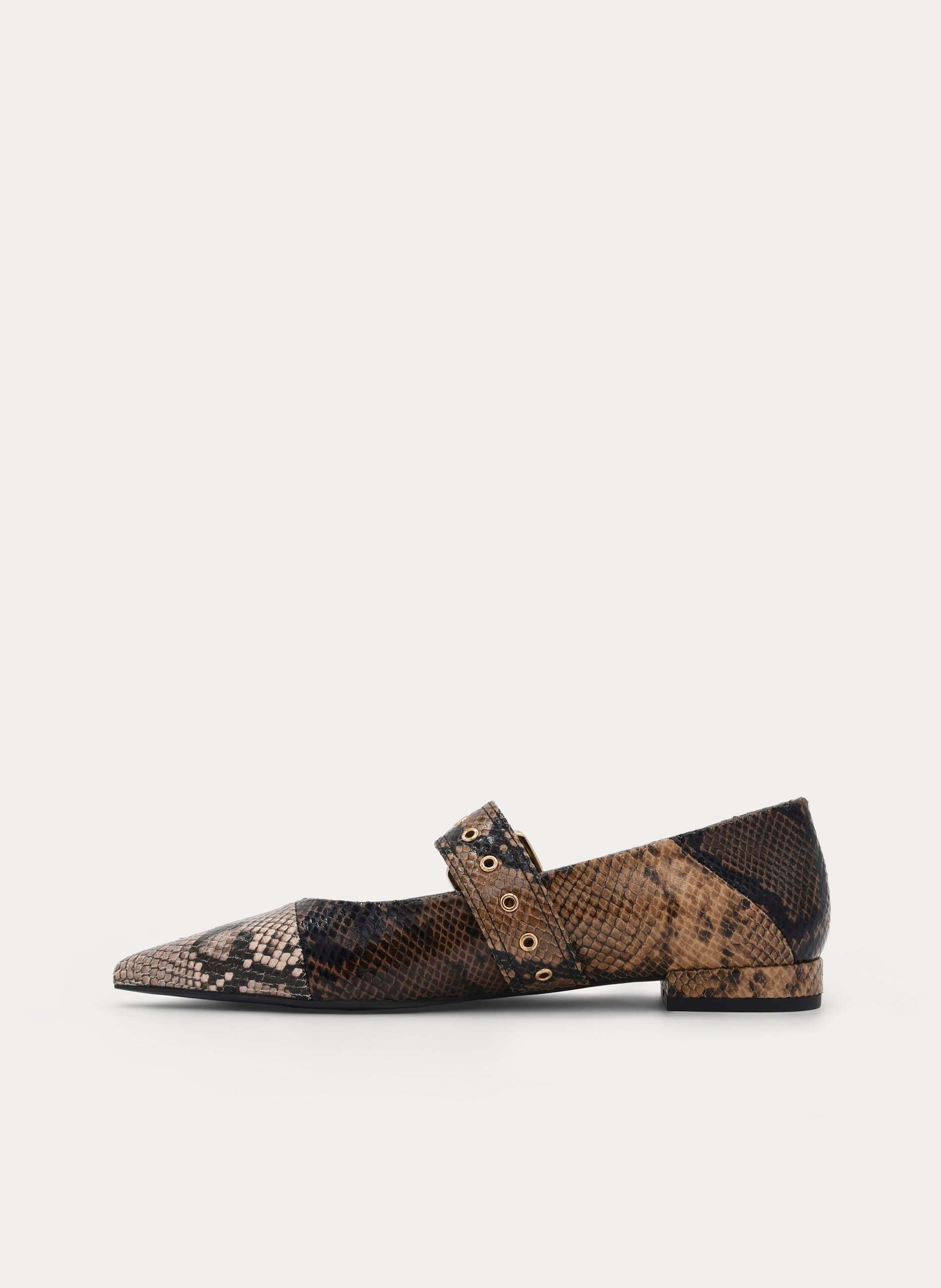 LOW HEELED BROWN SNAKE EFFECT BUCKLE SHOE
