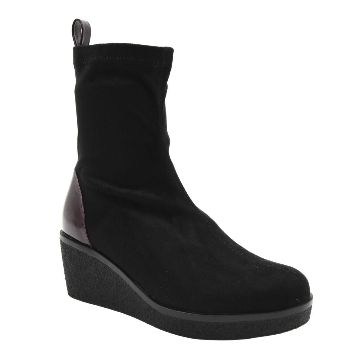 BOTA CUÑA NEGRA ELÁSTICA CONFORT CASUAL