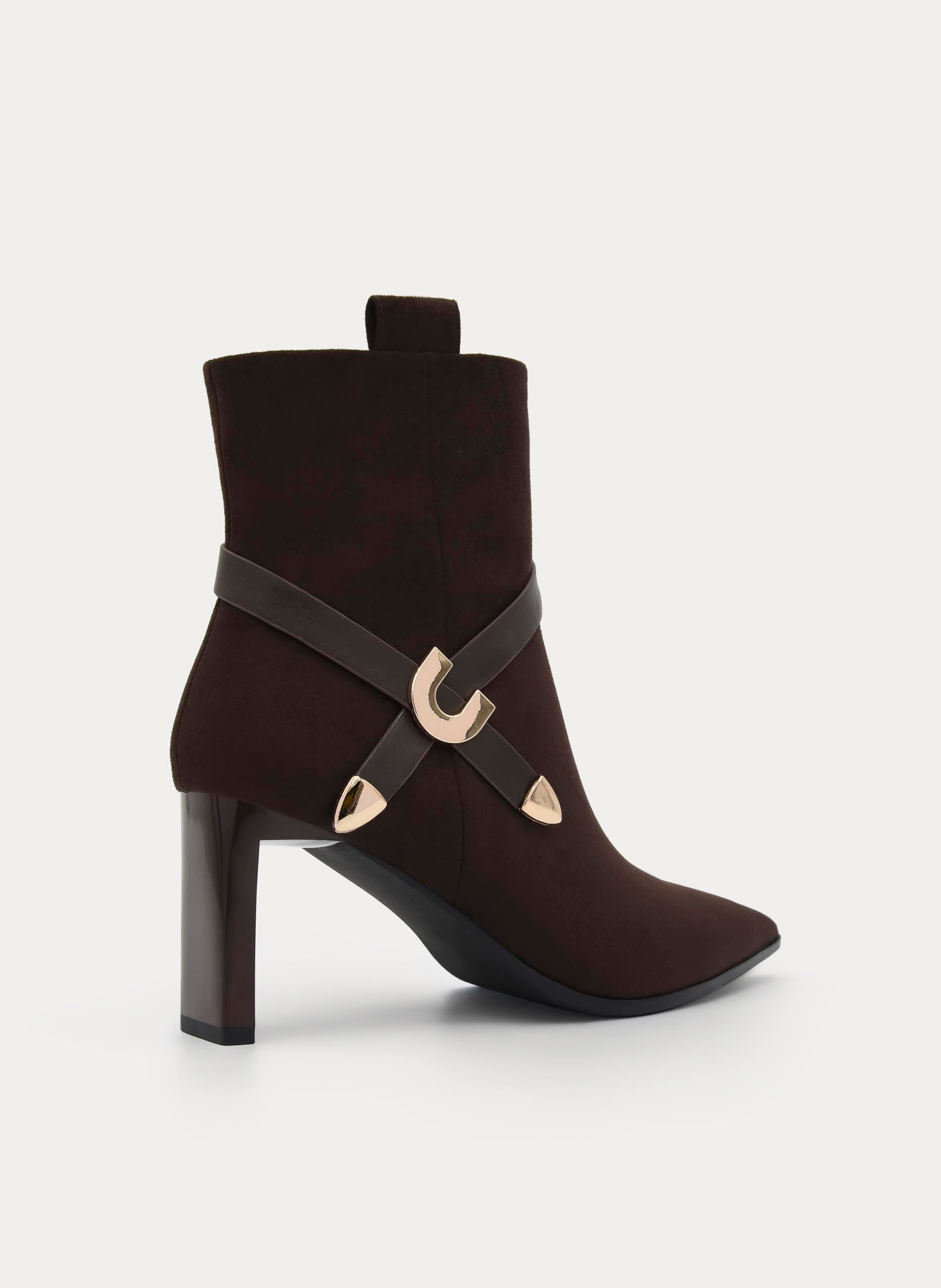 BROWN ANKLE BOOT WITH GOLD BUCKLE