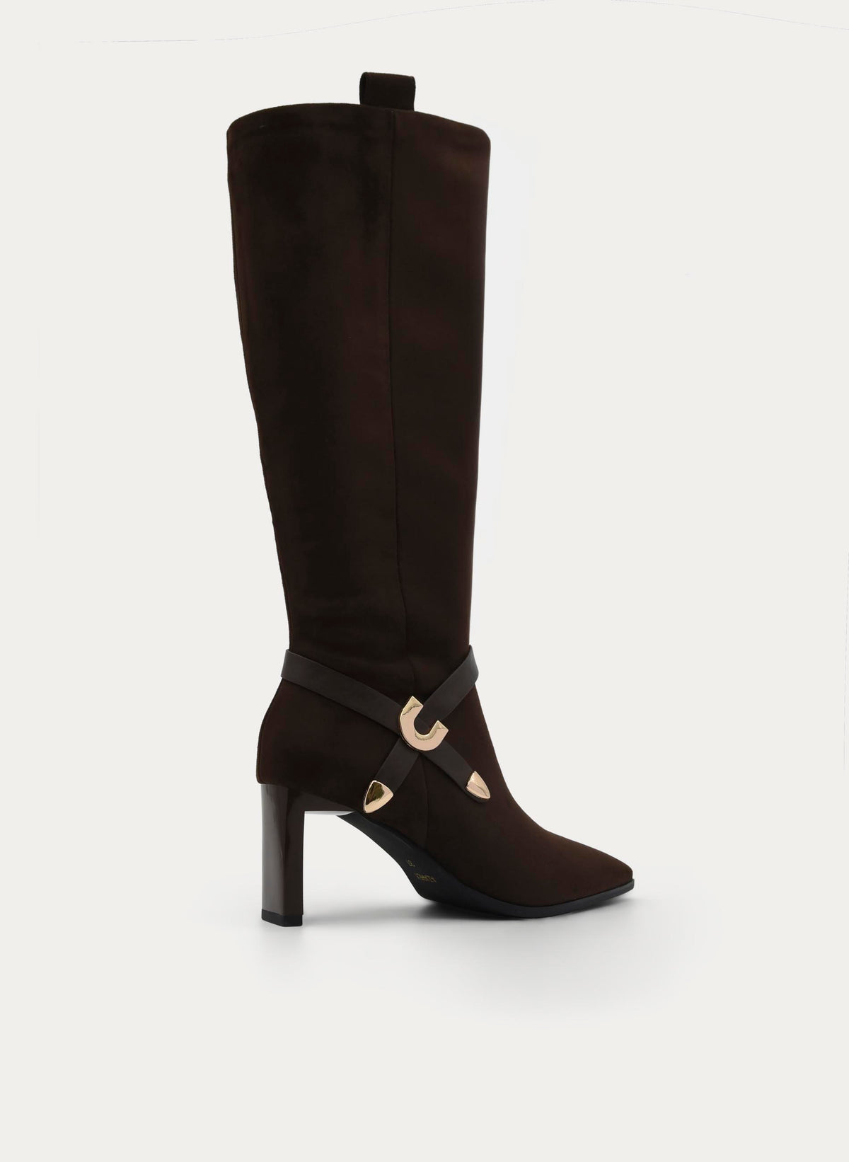 BOTA MARRÓN TACÓN CON DETALLE HEBILLA DORADA