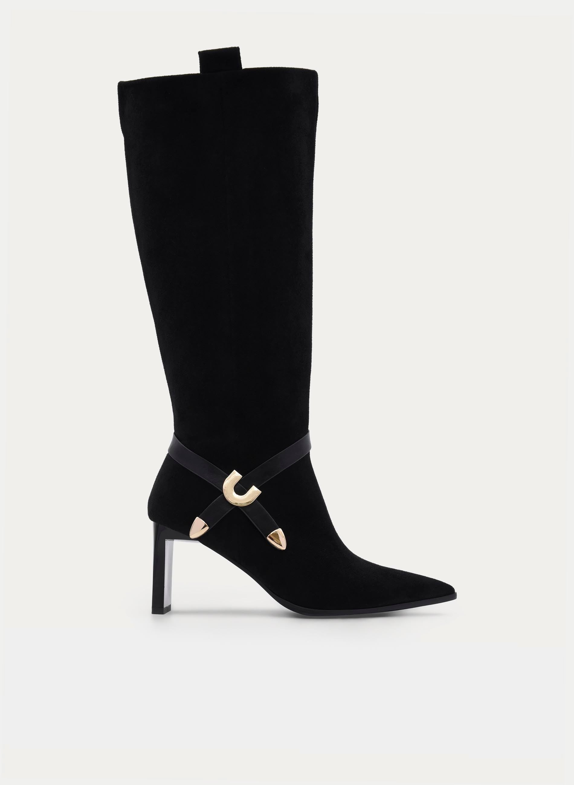 BLACK BOOT HEEL WITH GOLD BUCKLE DETAIL