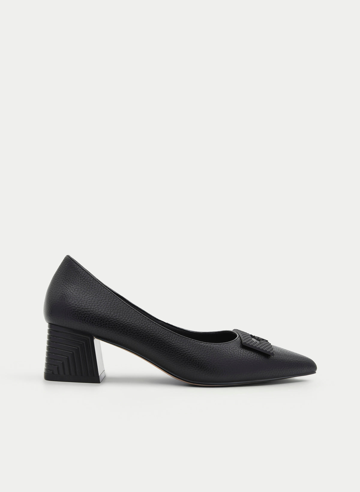 BLACK PUMP WITH GEOMETRIC HEEL AND ORNAMENT