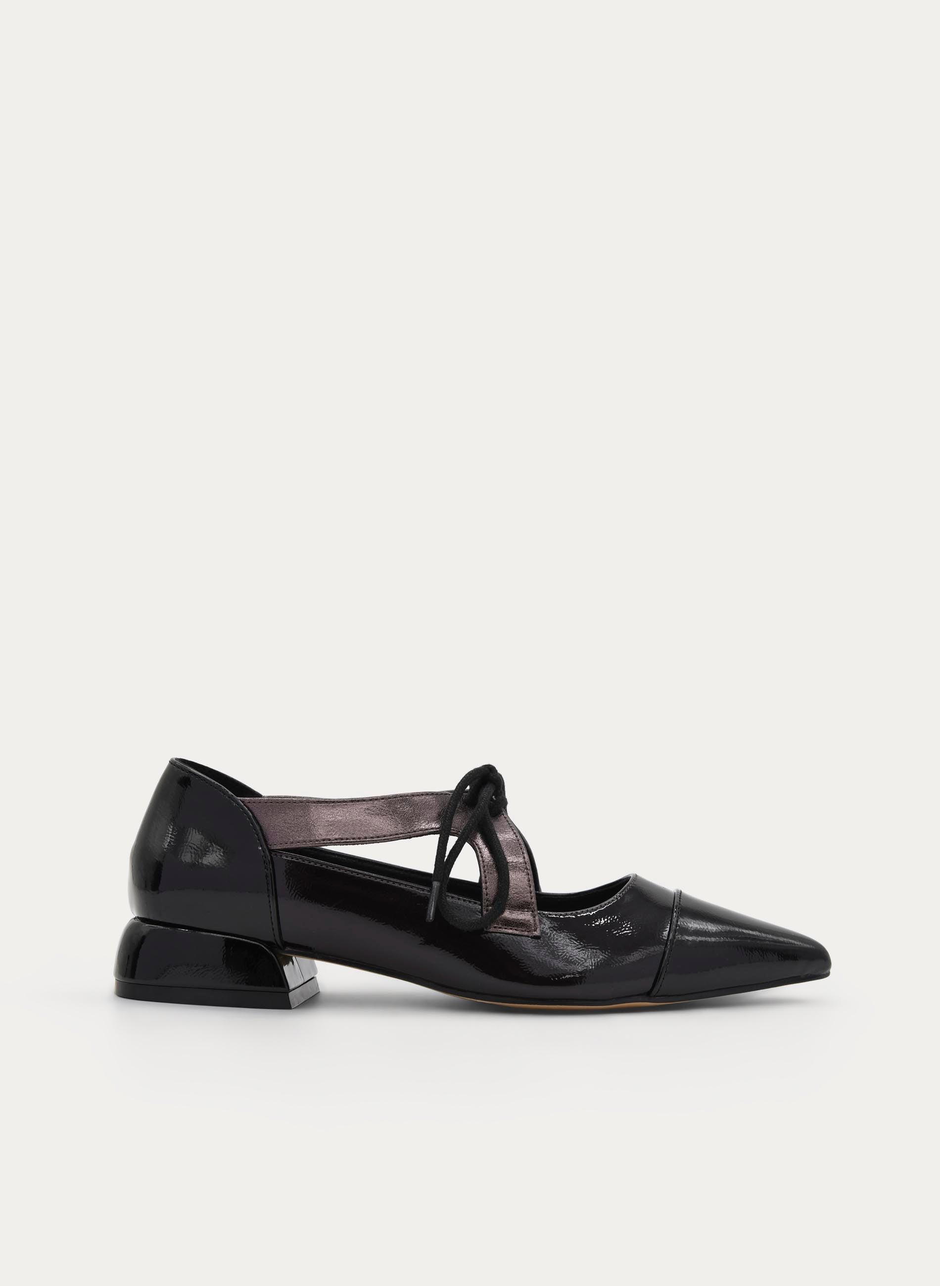 BLACK LOW HEEL MARY JANE SHOE
