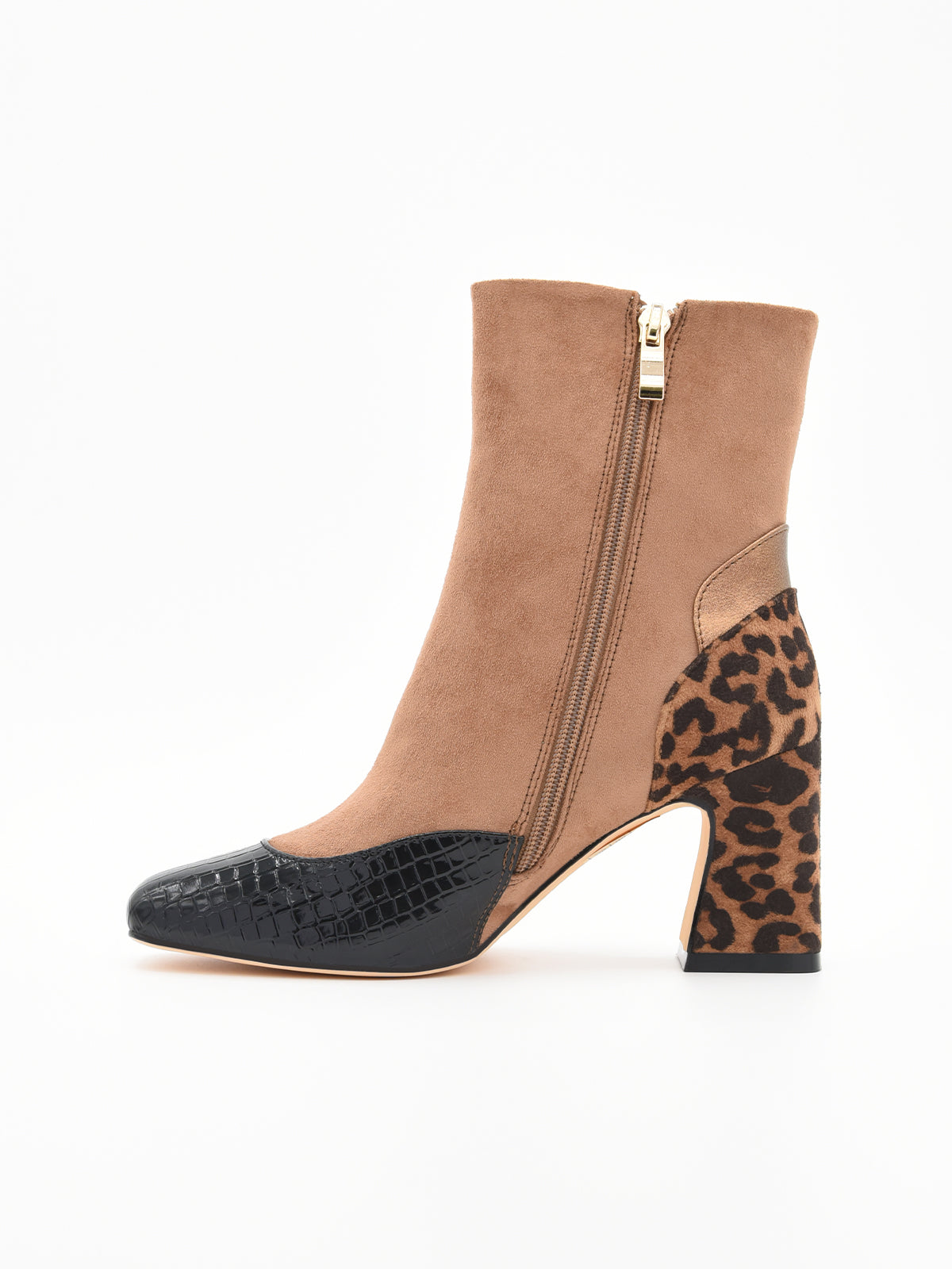 BOTÍN TAUPE CON TACÓN LEOPARDO