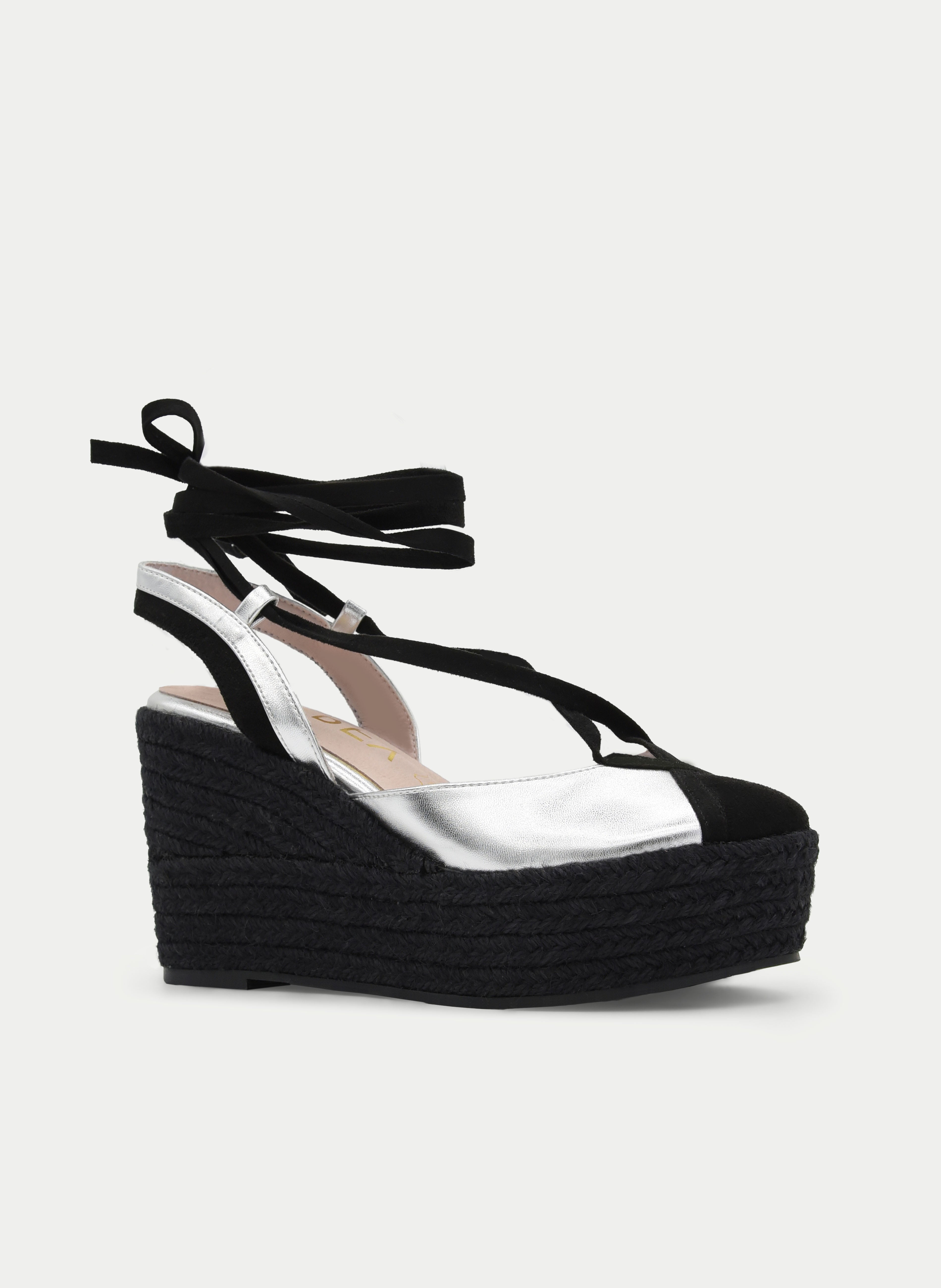 BLACK AND SILVER WEDGE SANDAL WITH TIE-UP