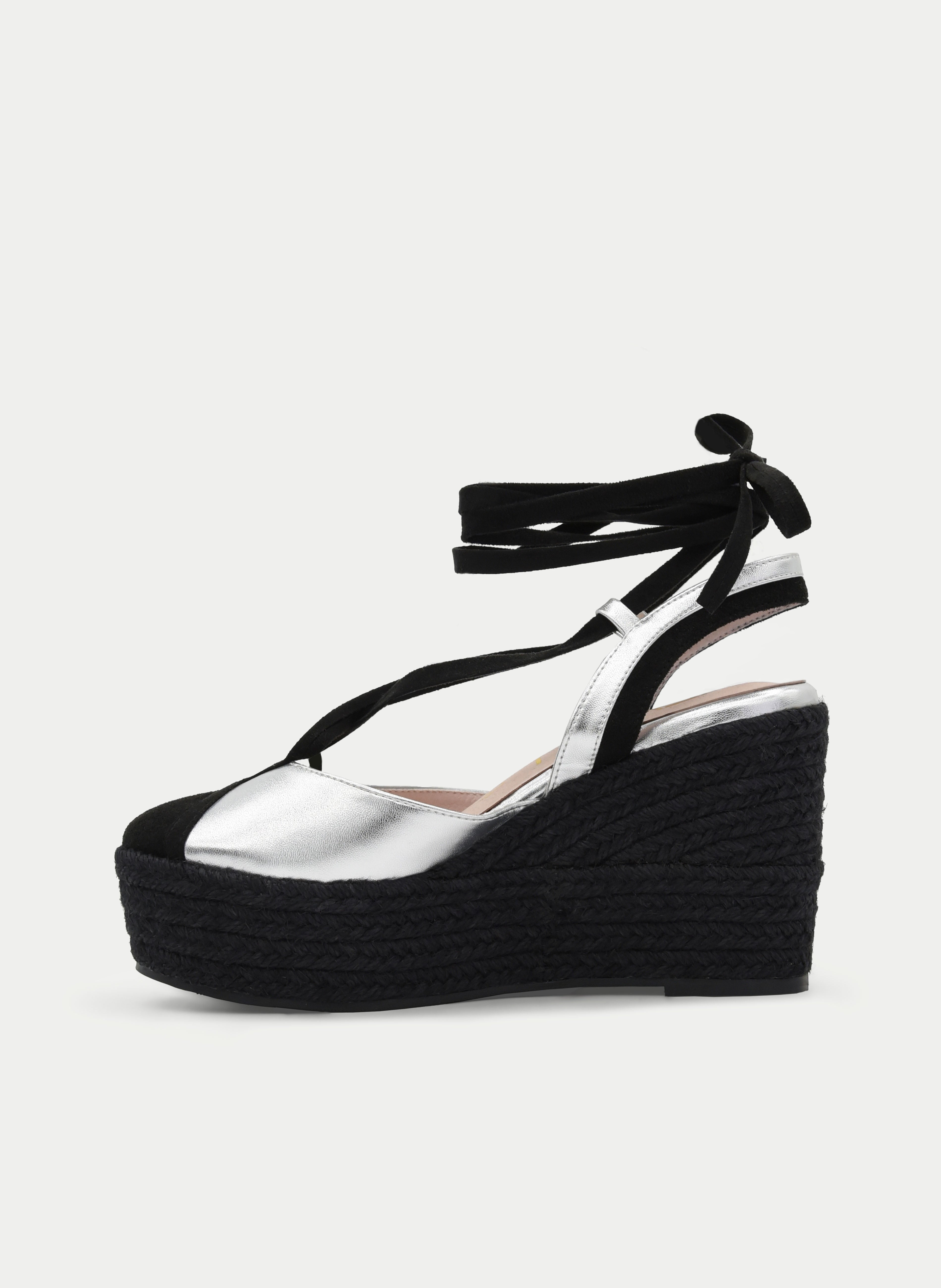 BLACK AND SILVER WEDGE SANDAL WITH TIE-UP