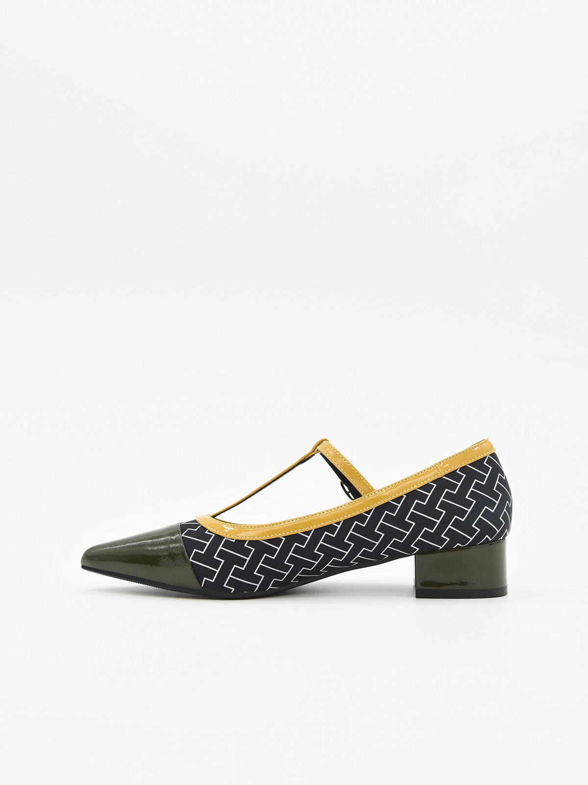 Zapato  de Tacón Bajo Verde con Estampado Geométrico