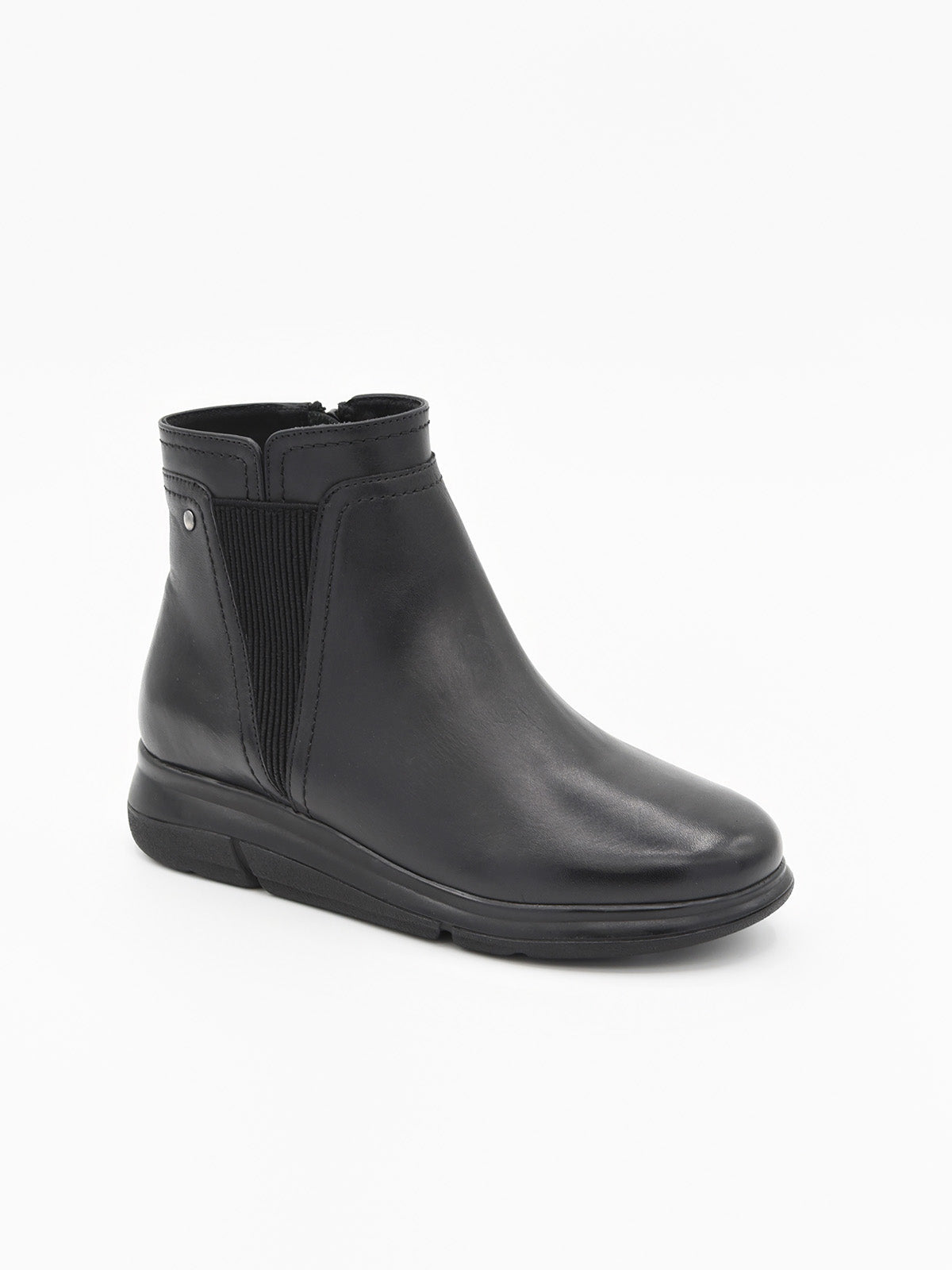 Black ankle boot with elasticated side panel