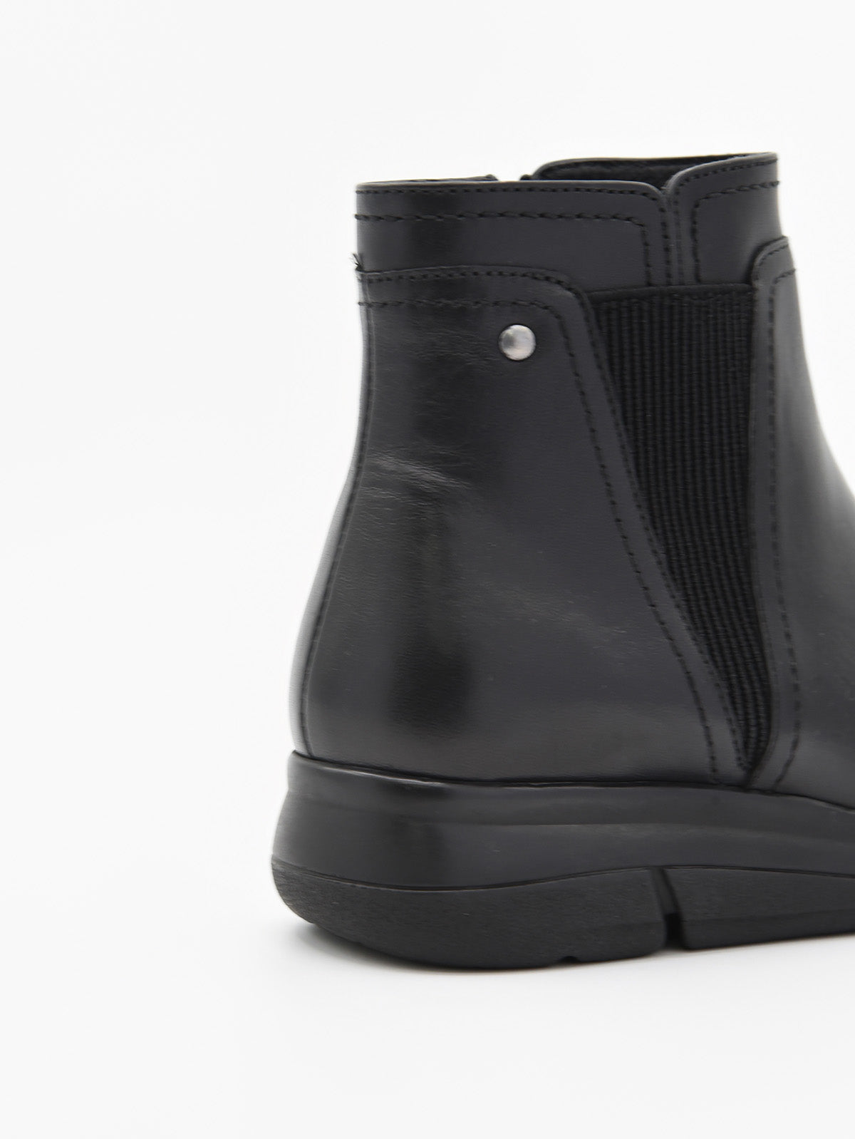 Black ankle boot with elasticated side panel