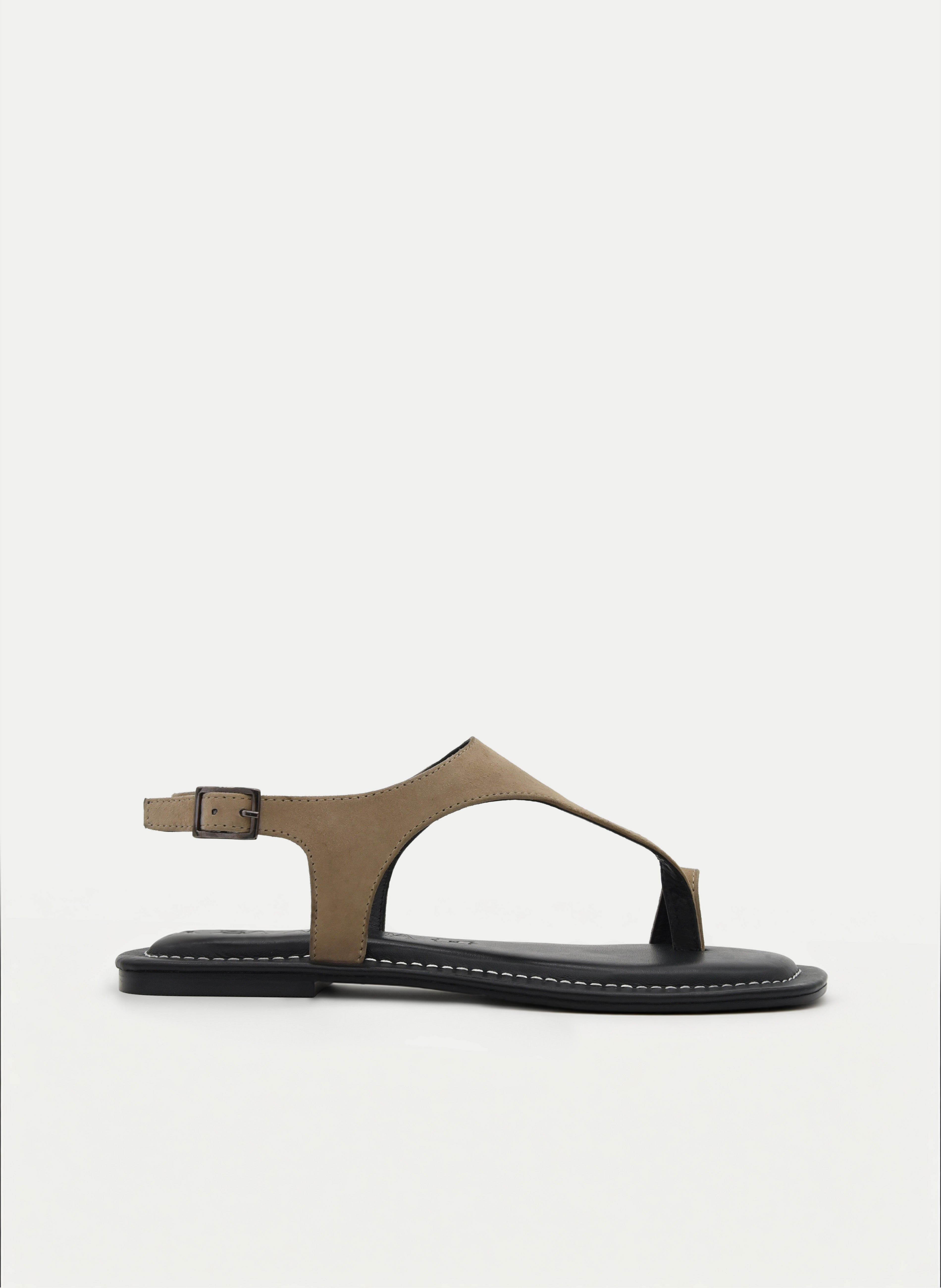 SANDALIA DE PIEL PLANA BEIGE CON TIRA EN T DE ROSA AMADA
