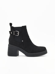BLACK BOOT WITH WIDE HEEL AND NYREX BUCKLE
