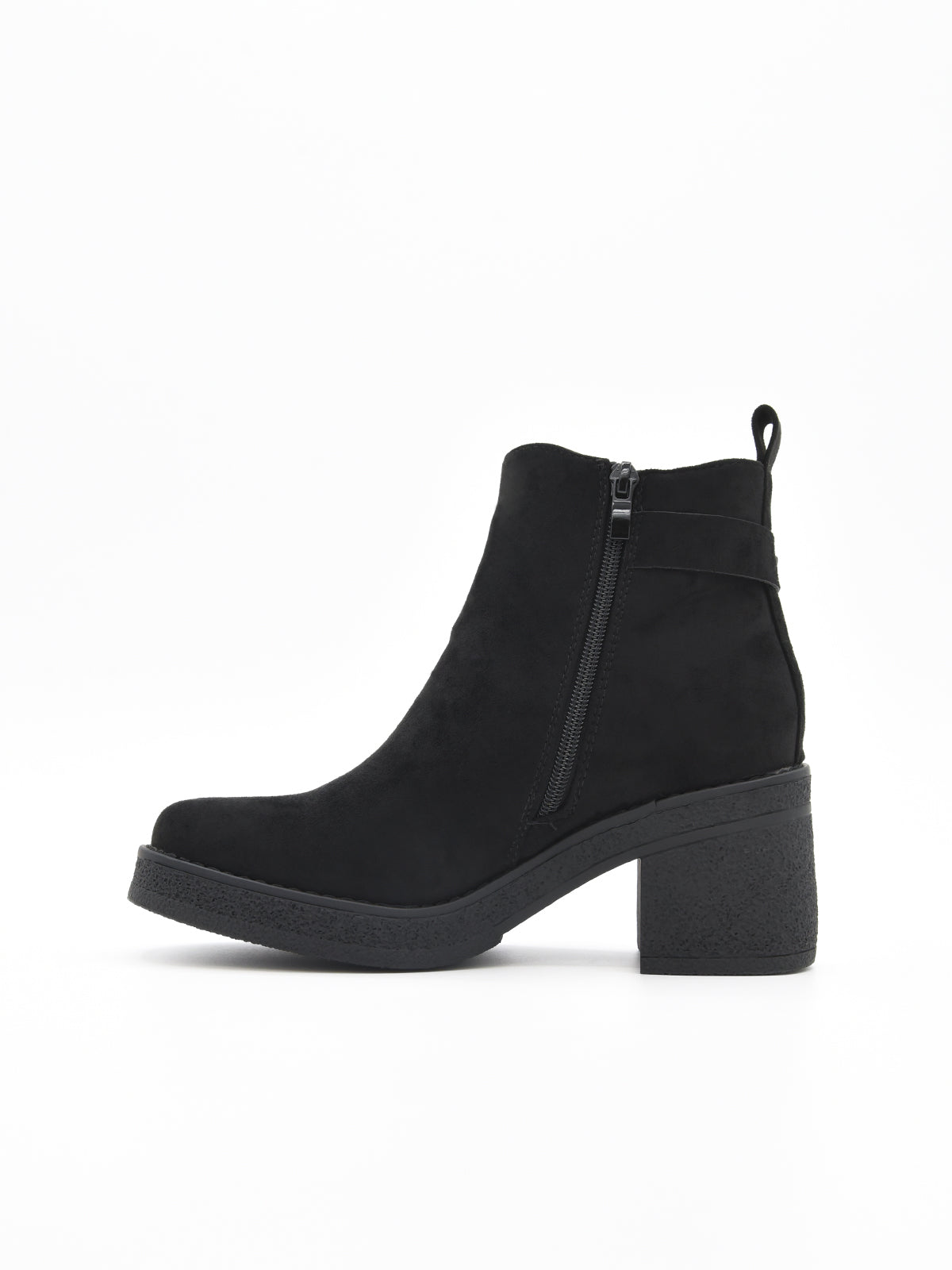 BLACK BOOT WITH WIDE HEEL AND NYREX BUCKLE