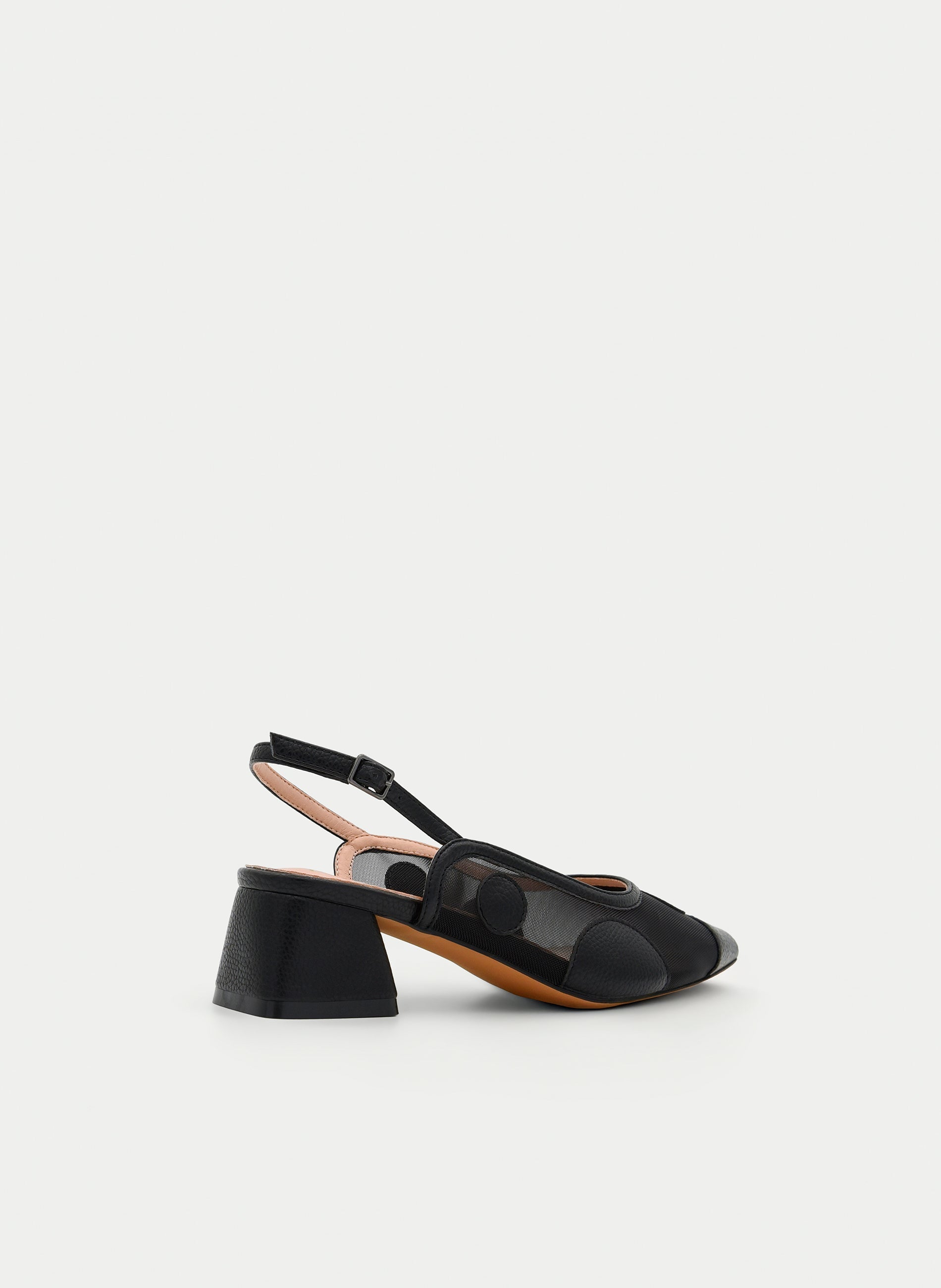 ZAPATO DESTALONADO NEGRO DE MESH CON TACÓN CUADRADO
