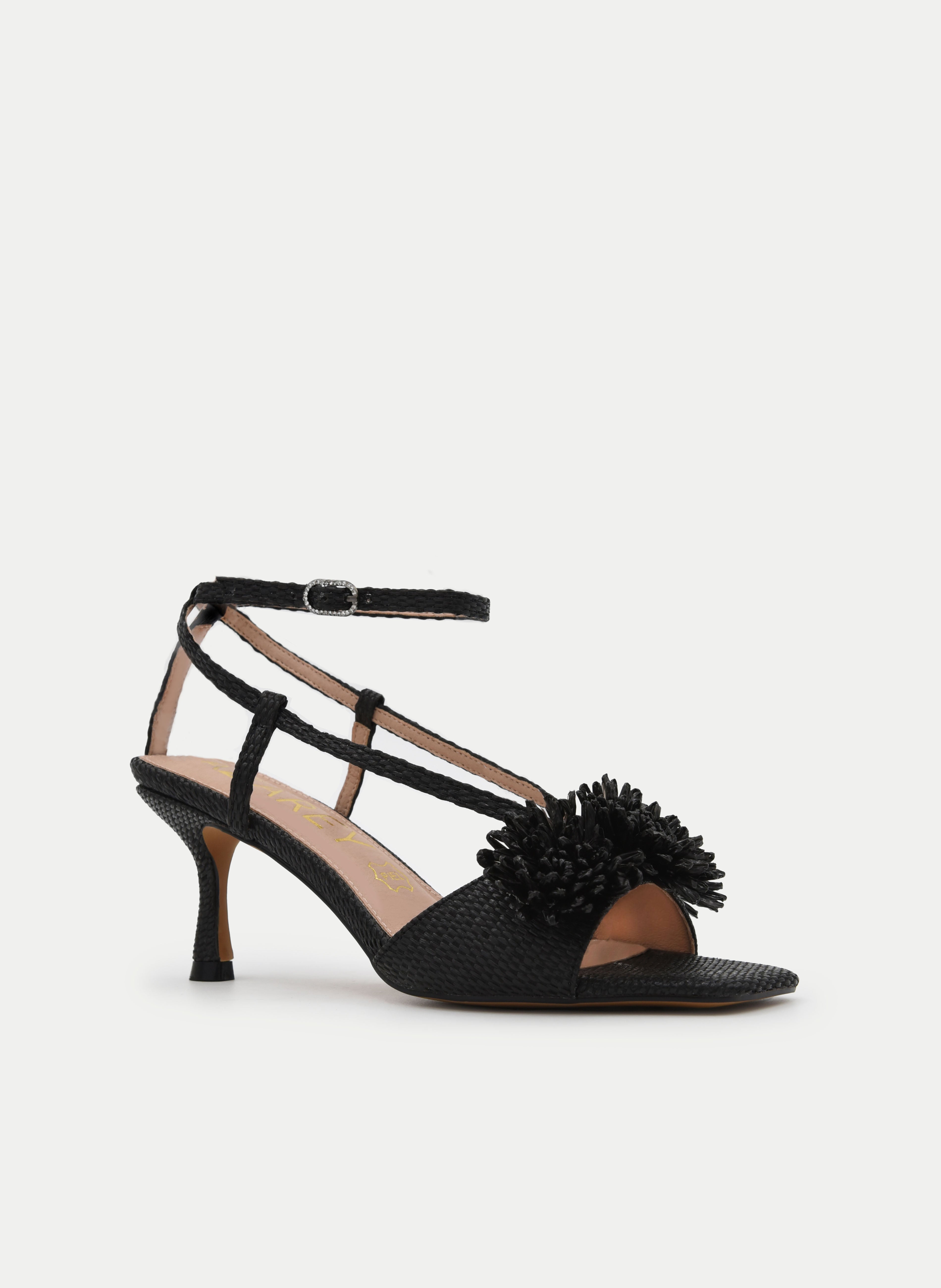 BLACK MEDIUM HEEL SANDALS WITH FLOWER