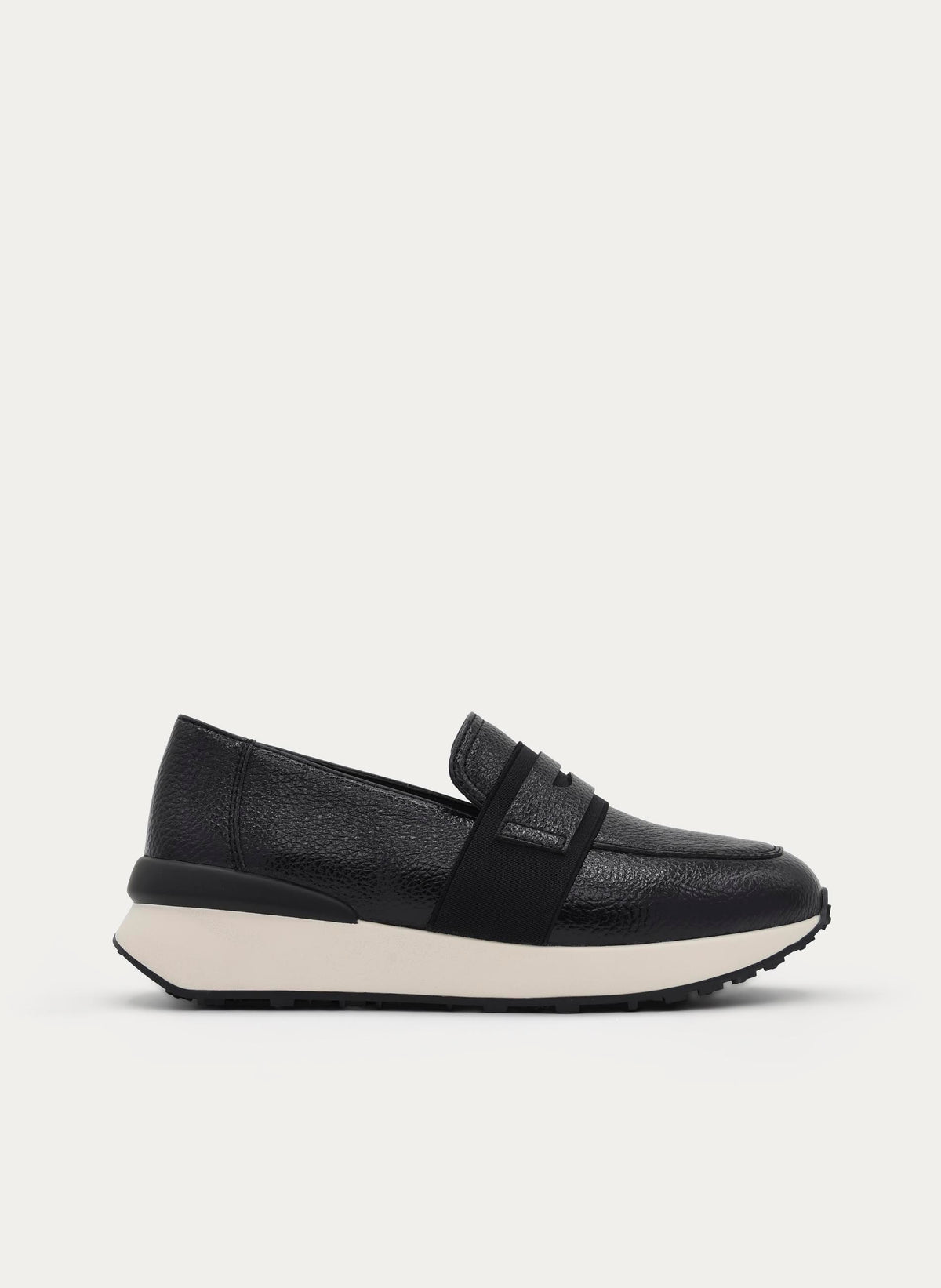 MOCASÍN NEGRO DEPORTIVO CUÑA ELÁSTICOS