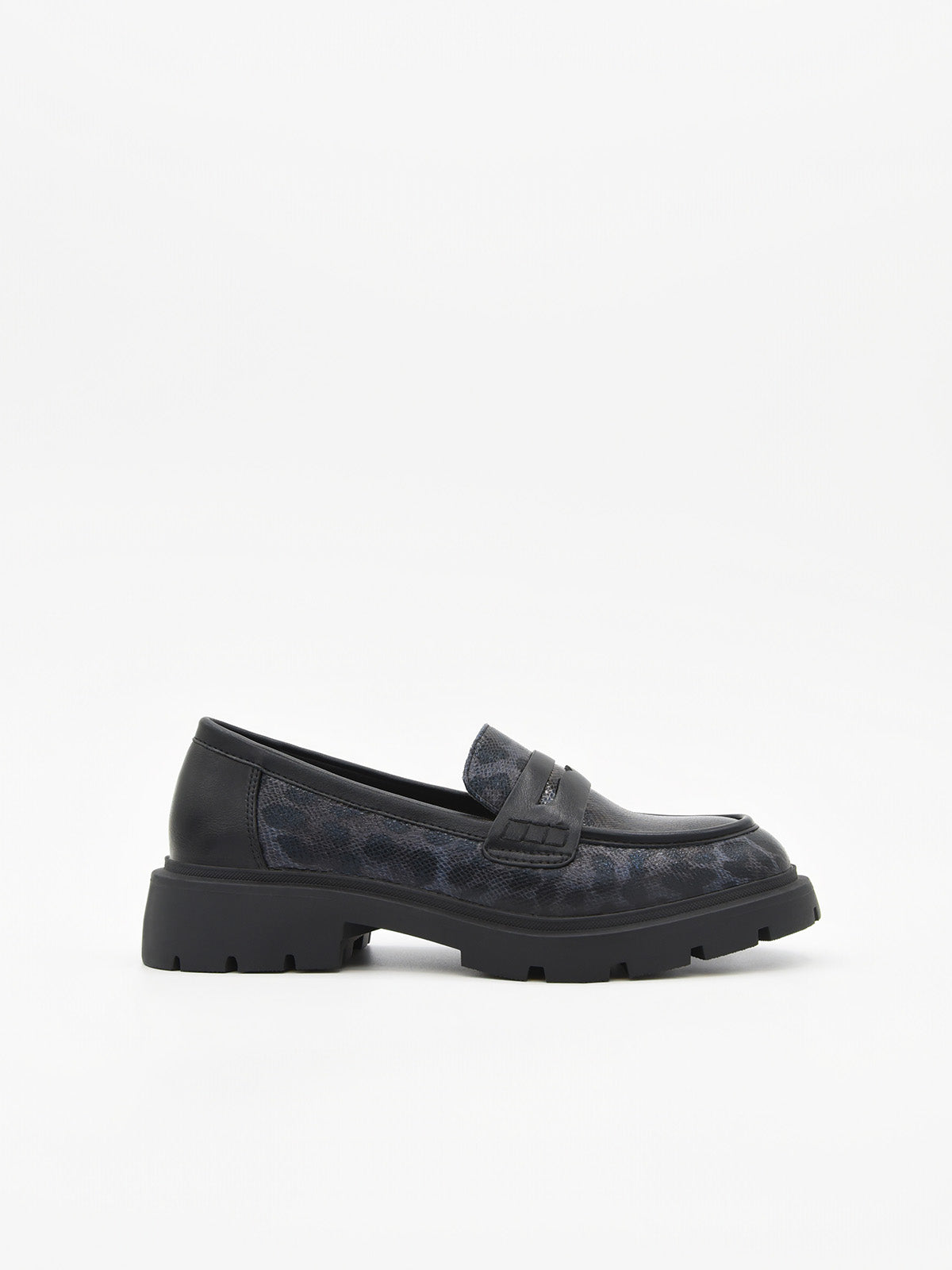 MOCASÍN GRIS ESTAMPADO LEOPARDO