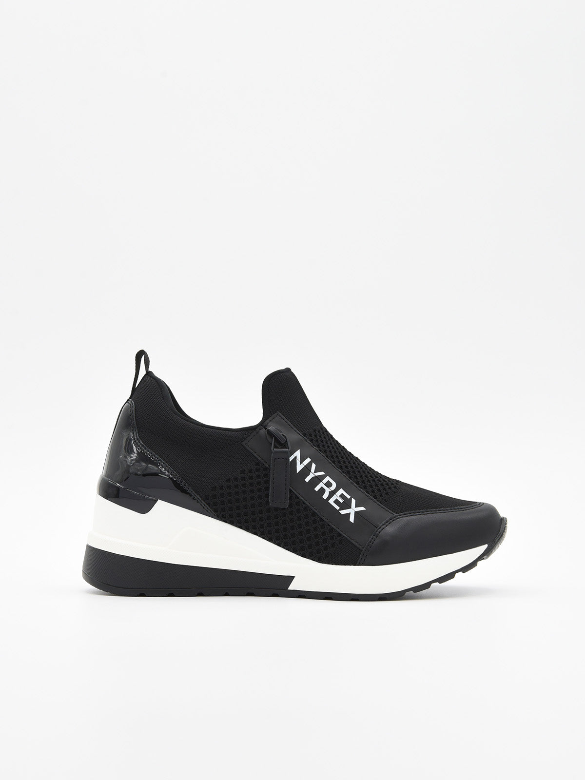 ZAPATILLA NEGRA TRANSPIRABLE DE NYREX