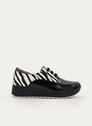 ZAPATO CUÑA NEGRO CEBRA CORDONES